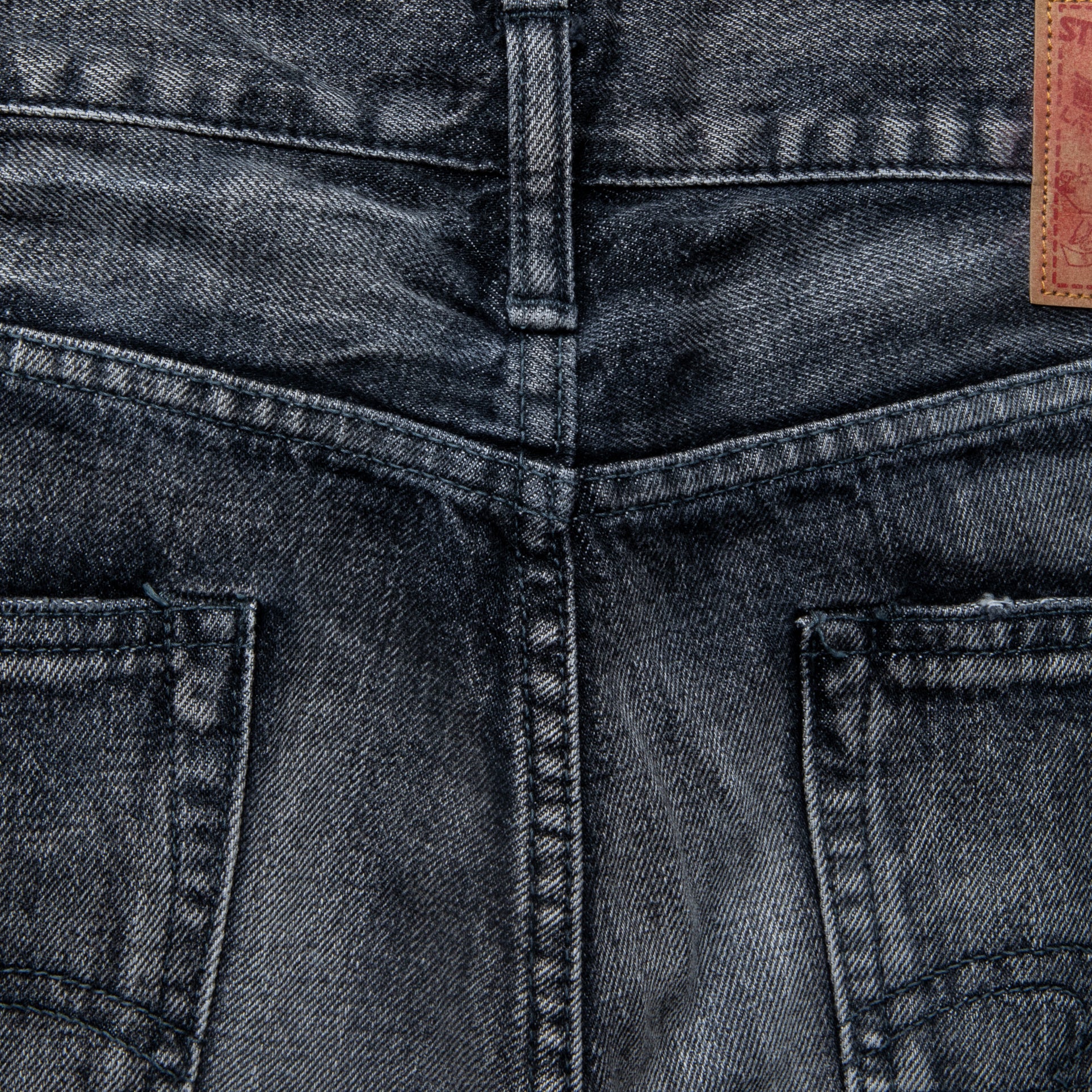 Studio D´artisan 1826U Ivy Fit Used Black Wash – Frans Boone Store