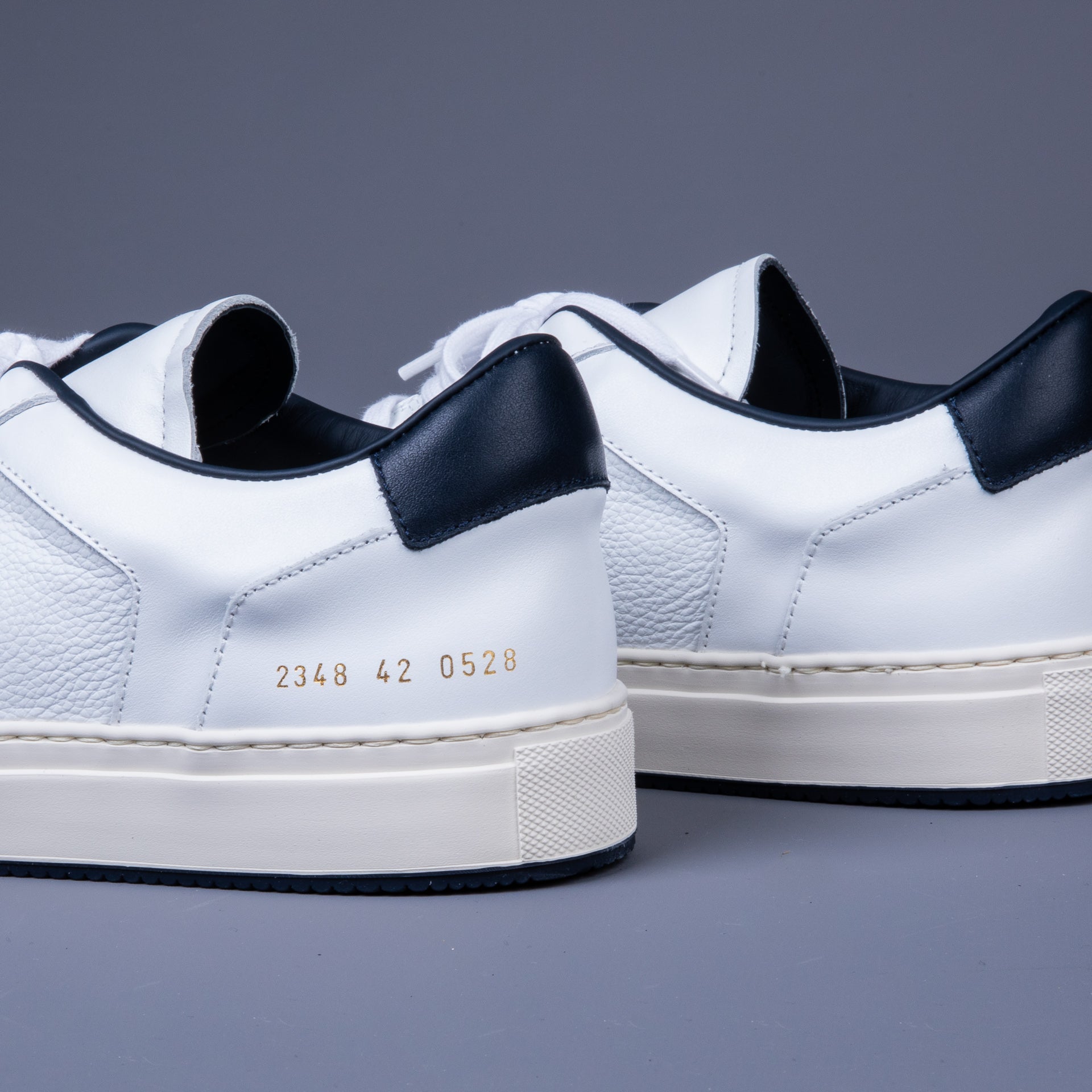 Common Projects Decades Low White/Navy