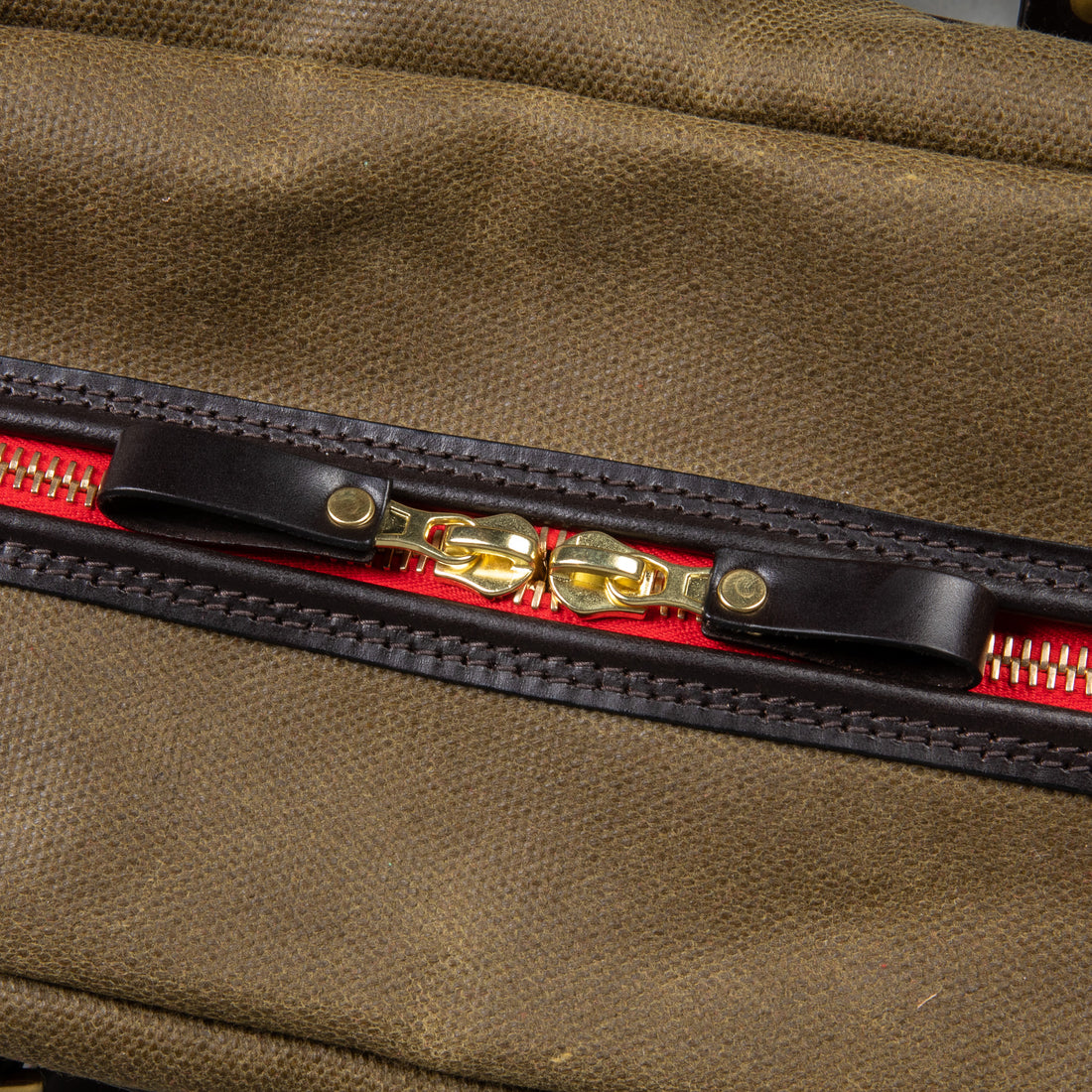 Croots Vintage Waxed Canvas Traveller Bag Olive