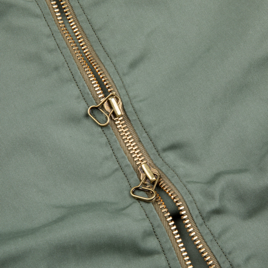 Remi Relief threne dye Ma-1 Nylon Olive