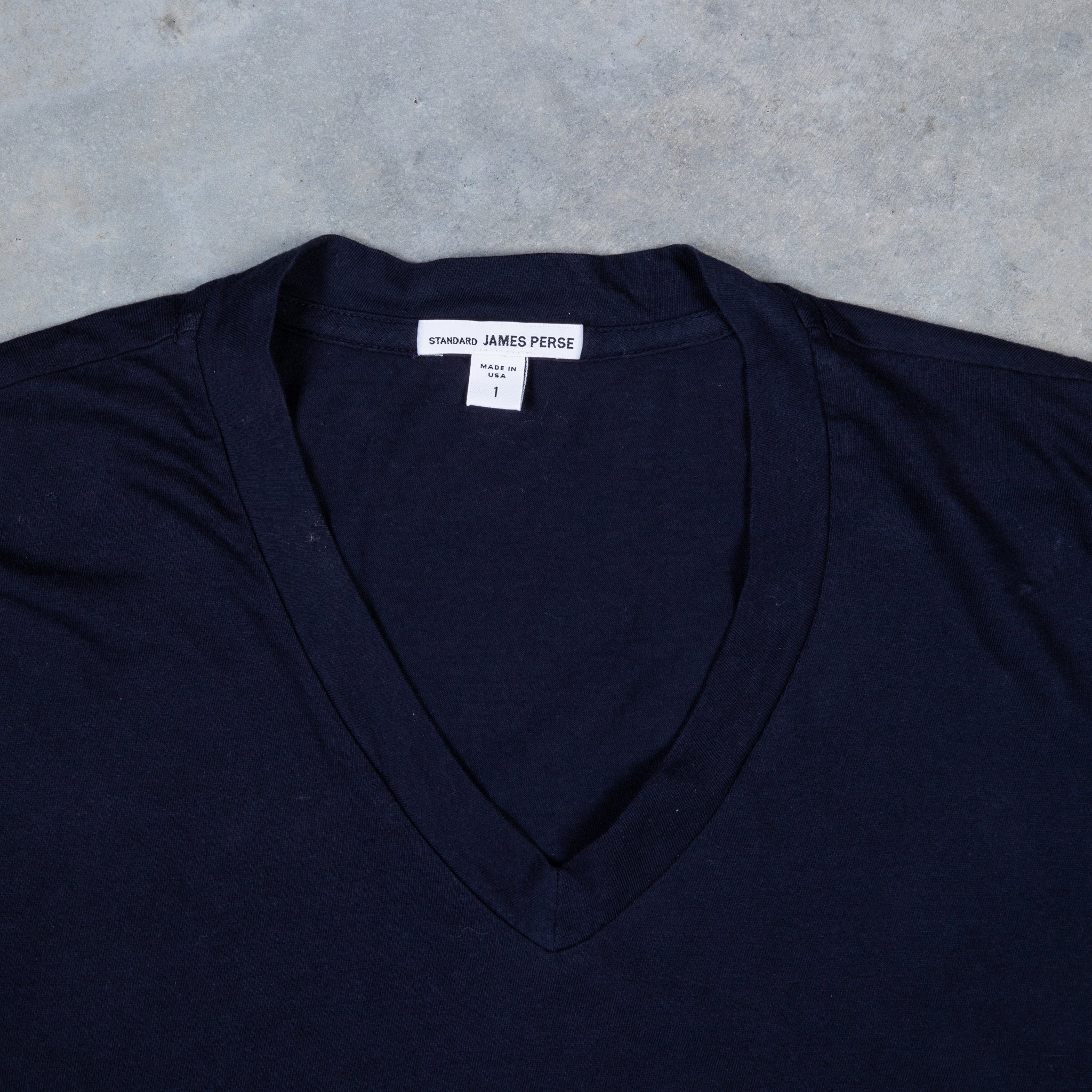 James Perse V neck tee Deep – Frans Boone Store