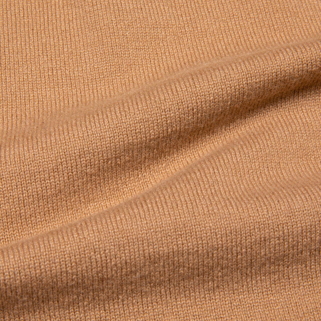 William Lockie Oxton Cashmere V-Neck Camel