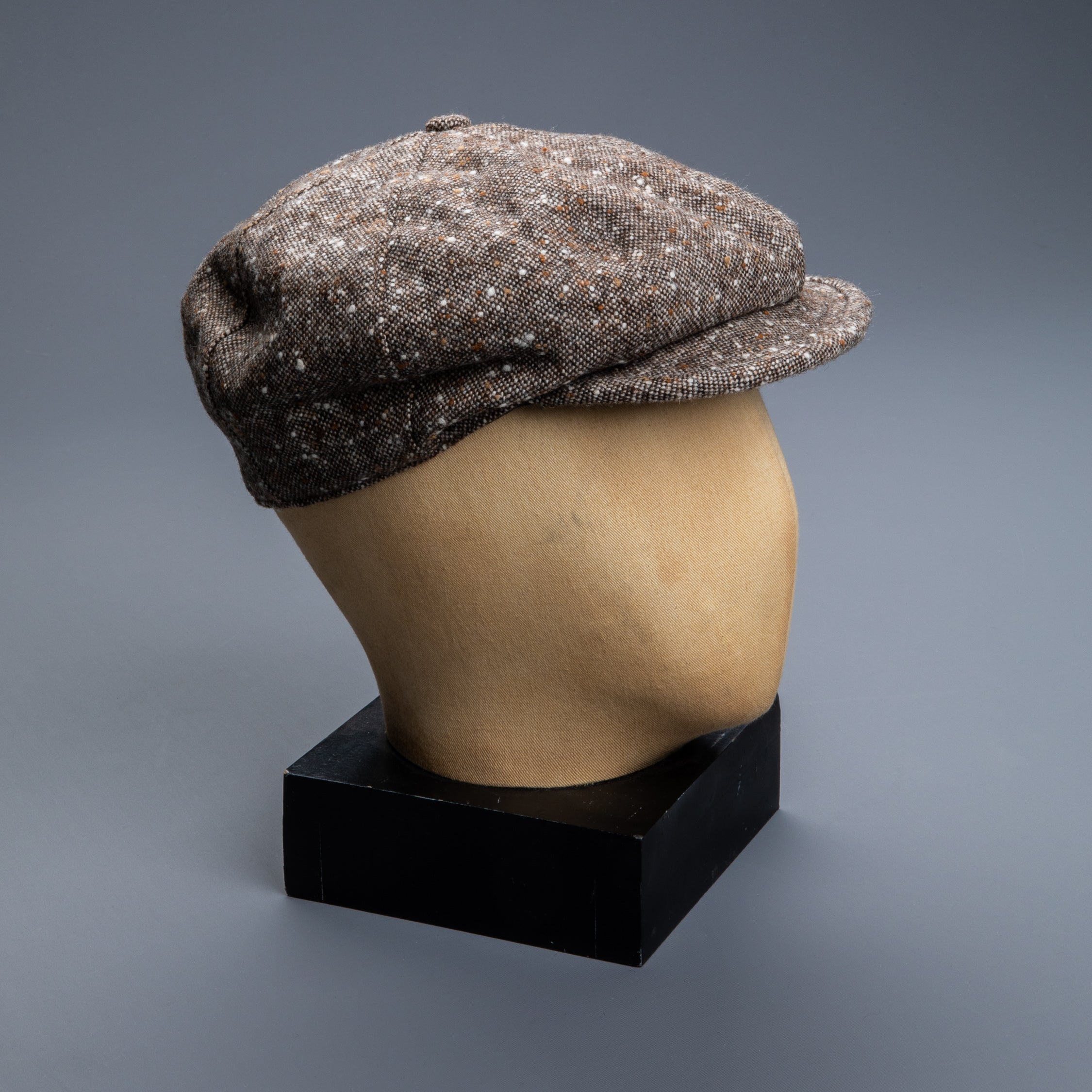 The Real McCoy&#39;s (Donegal) Tweed Newsboy Cap Brown
