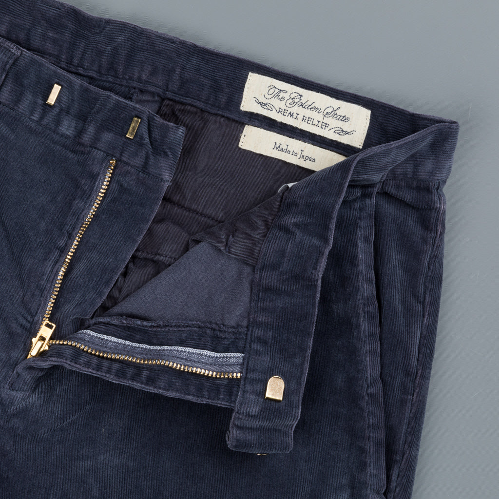 Remi Relief Stretch Corduroy Chino P. Navy