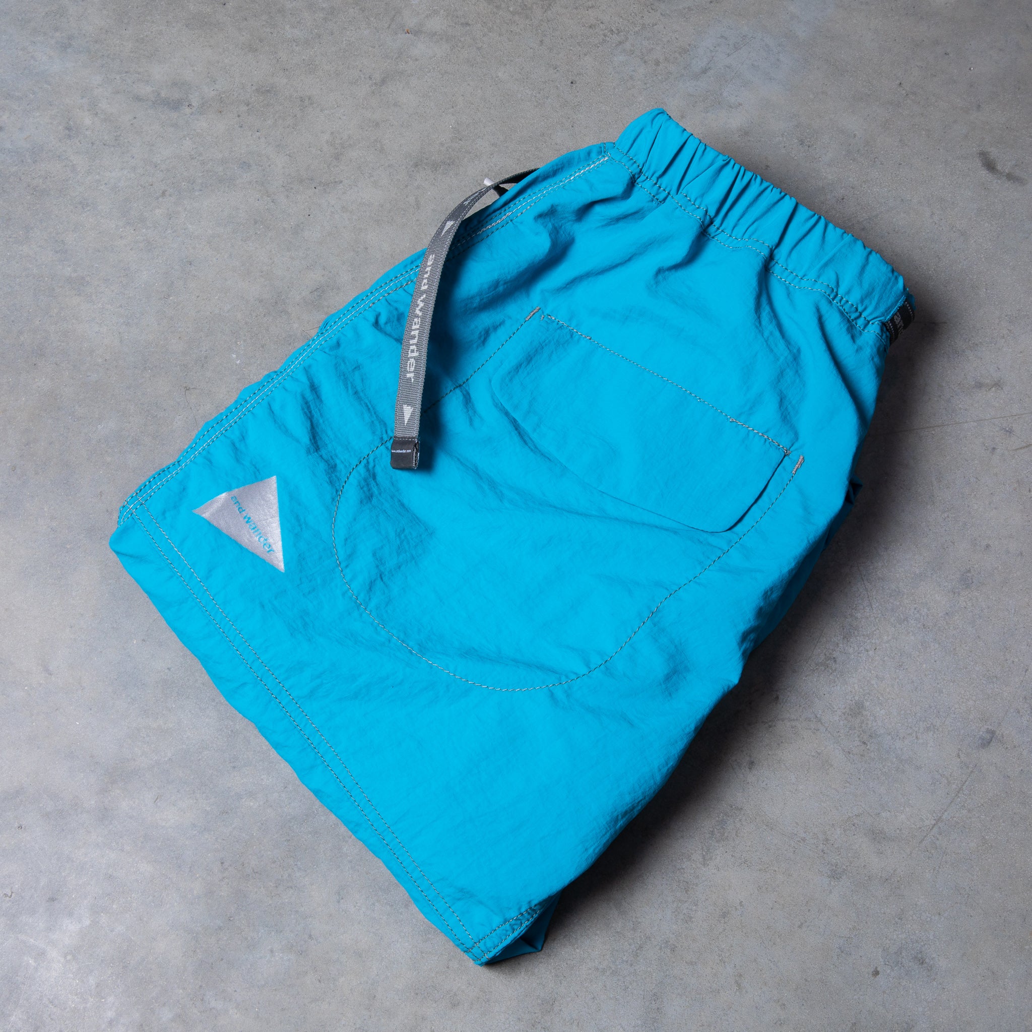 156A2440_3bd3aed7-63c1-463b-