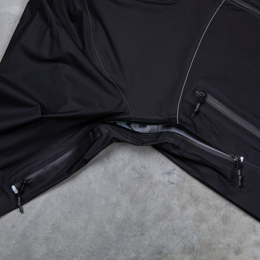 And Wander 3L UL Rain Jacket Black
