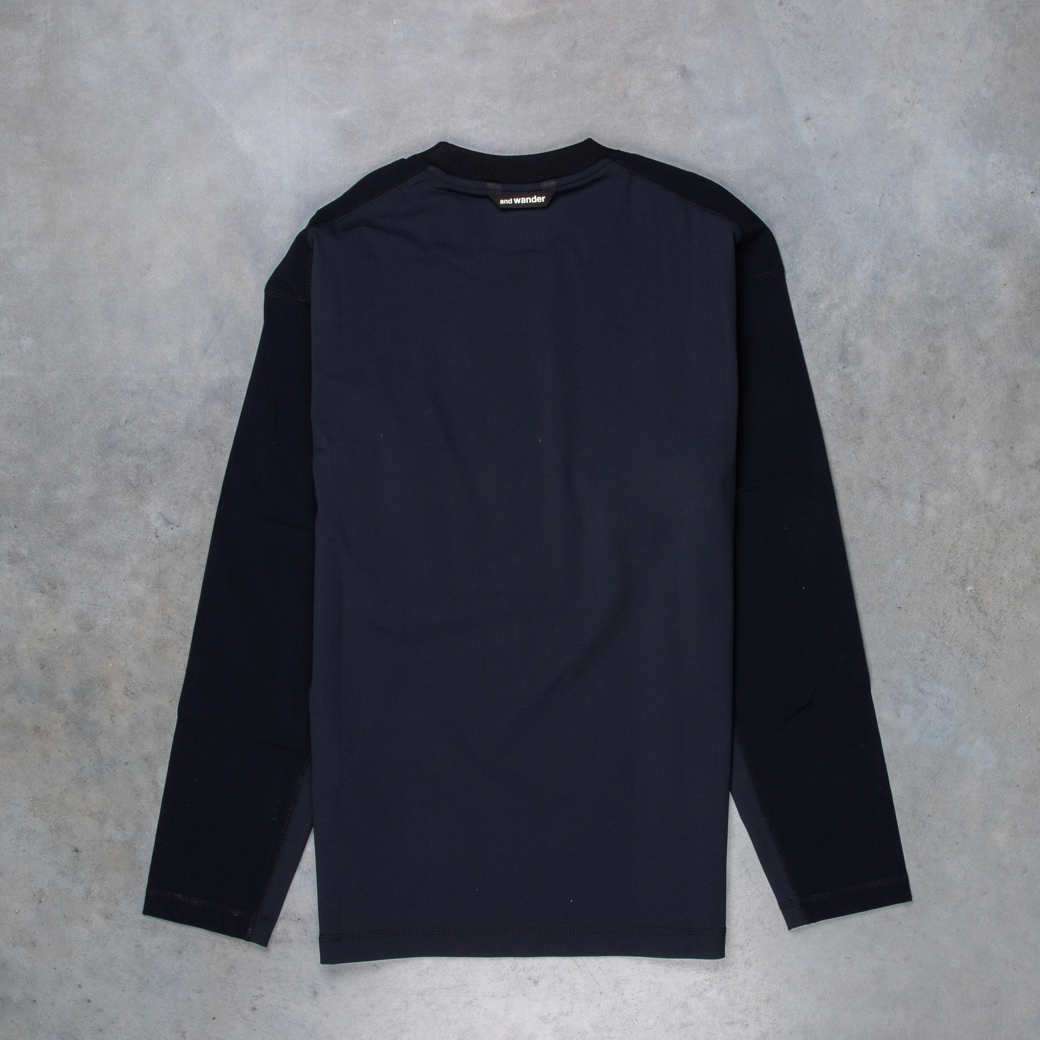 And Wander Cool Touch Pocket LS T Black