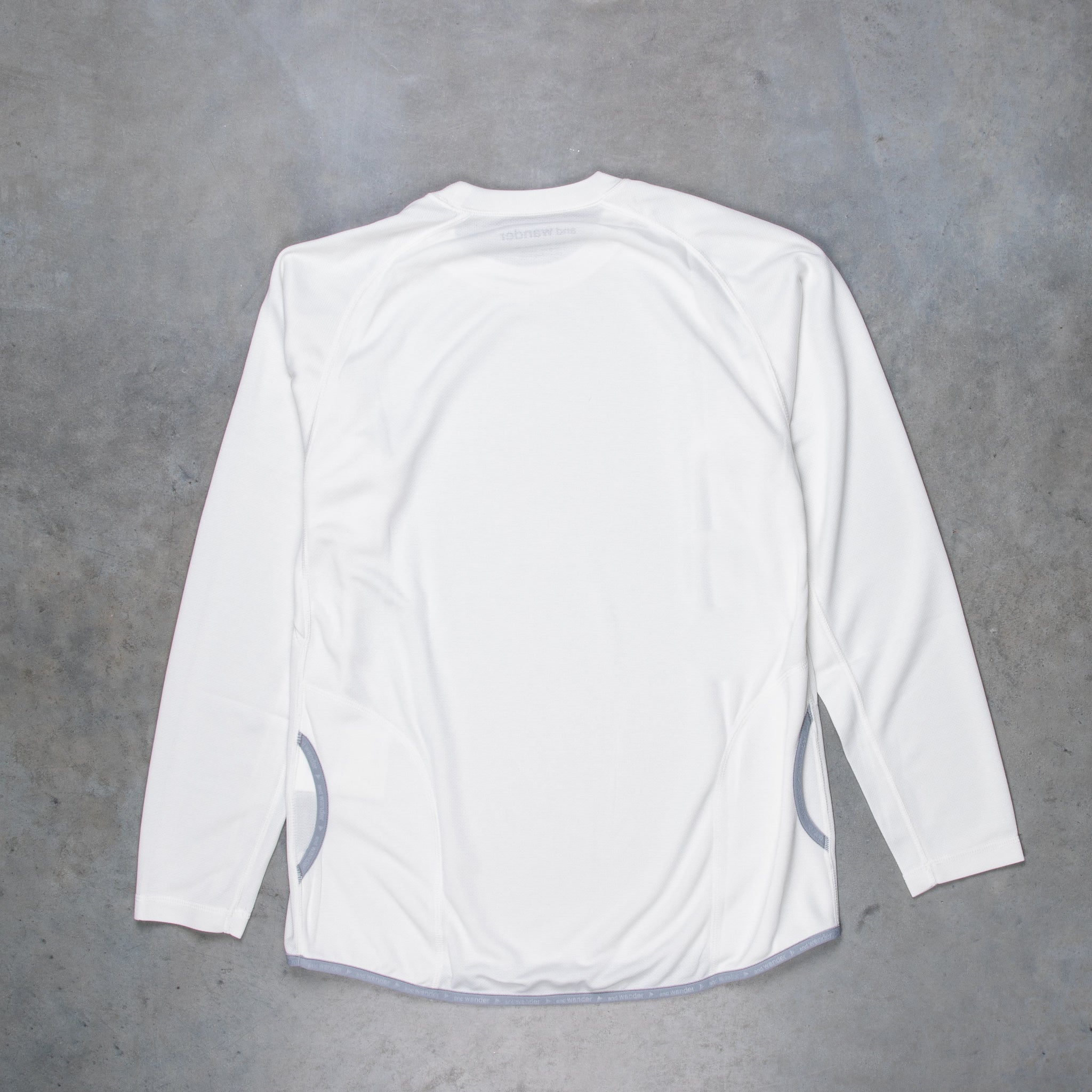 And Wander Power Dry Jersey Raglan LS T Off-White