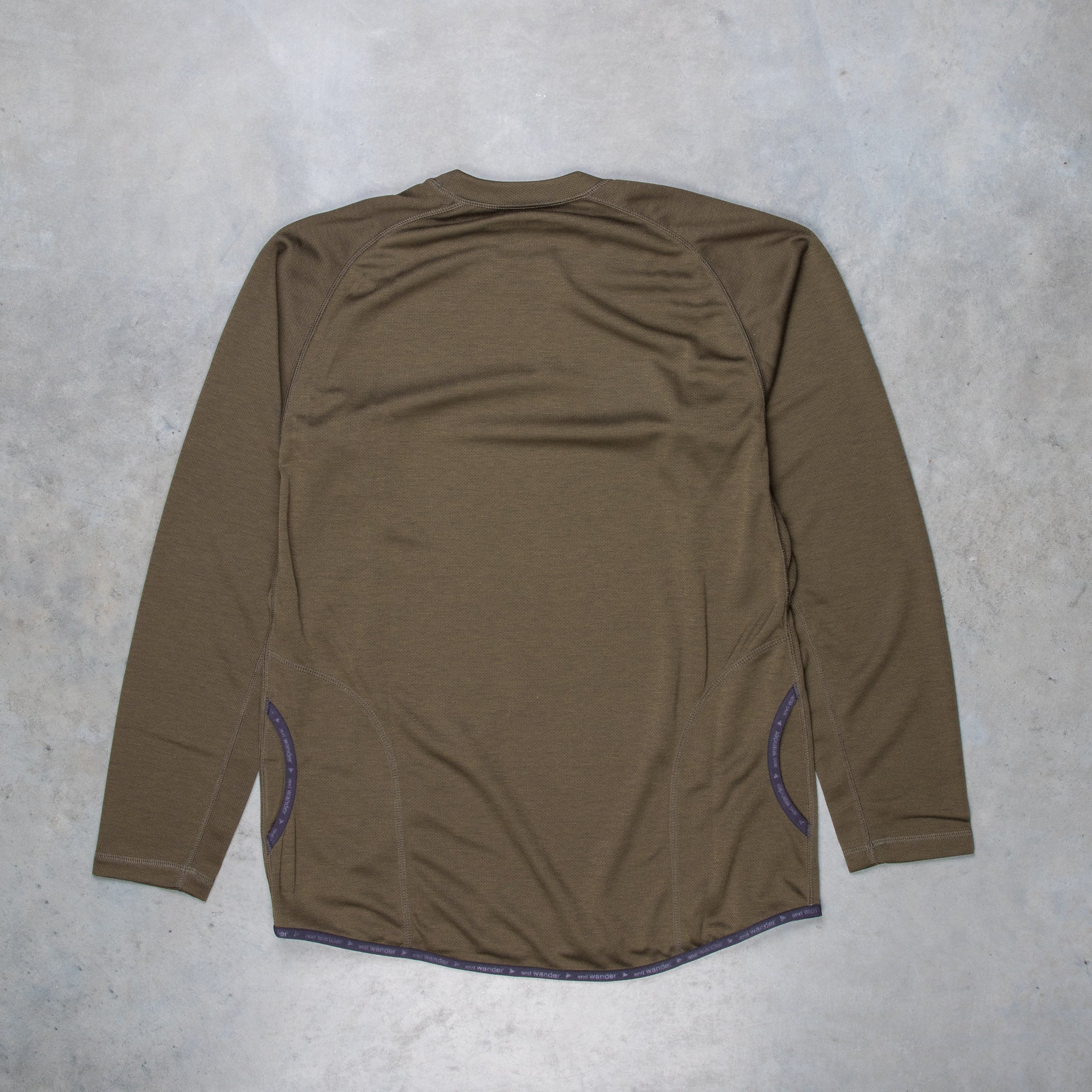 And Wander Power Dry Jersey Raglan LS T Khaki
