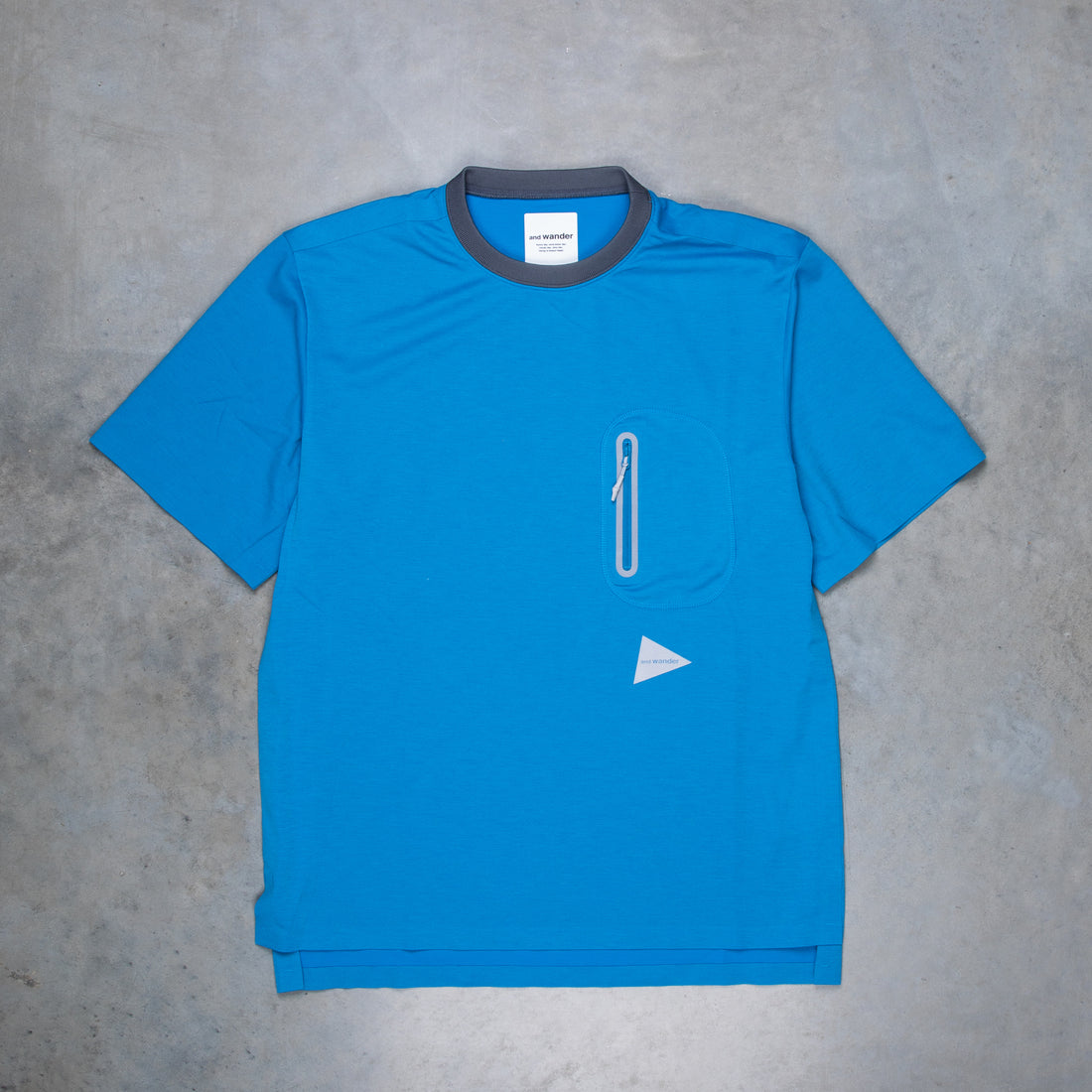 And Wander Seamless SS T Blue