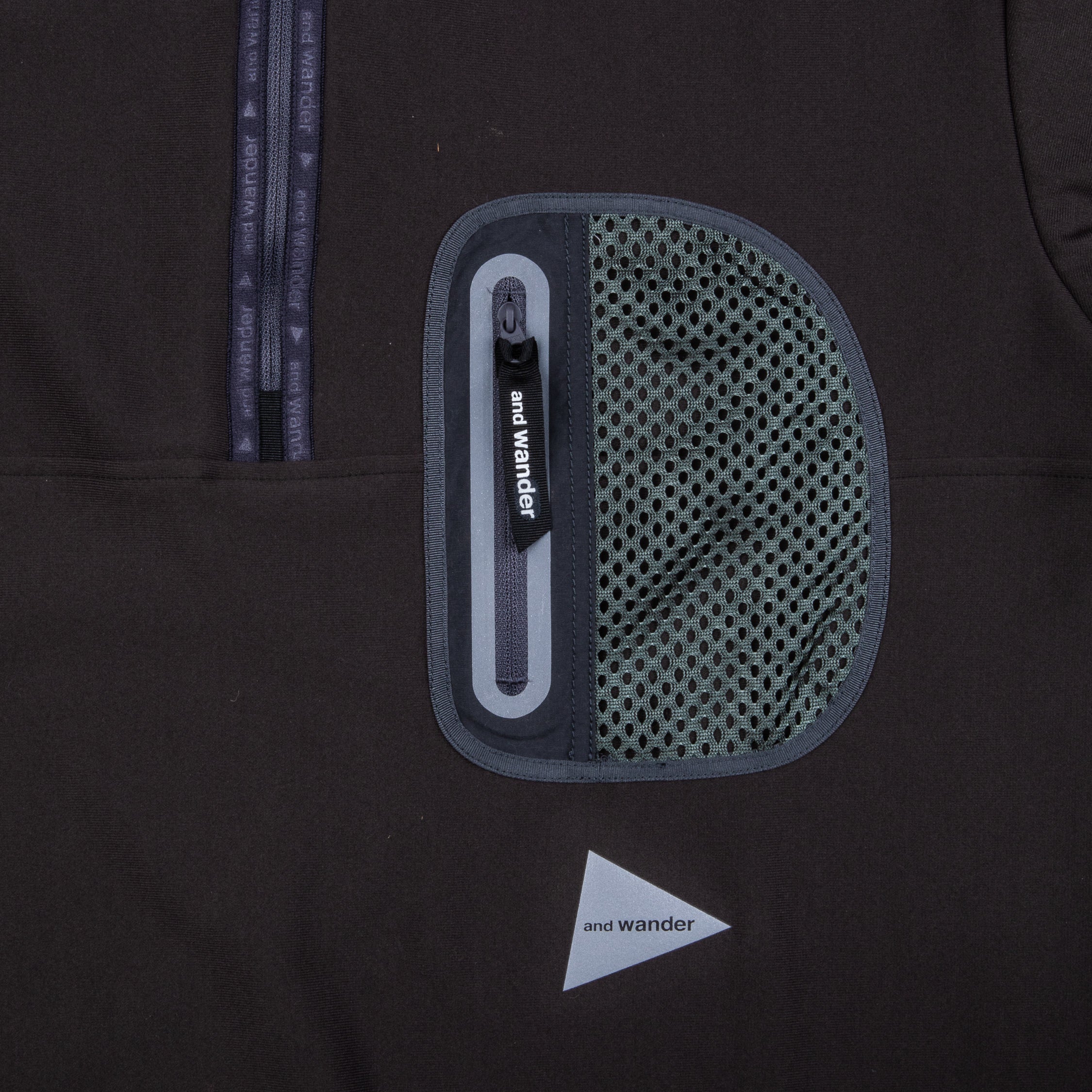 And Wander light fleece pullover charcoal