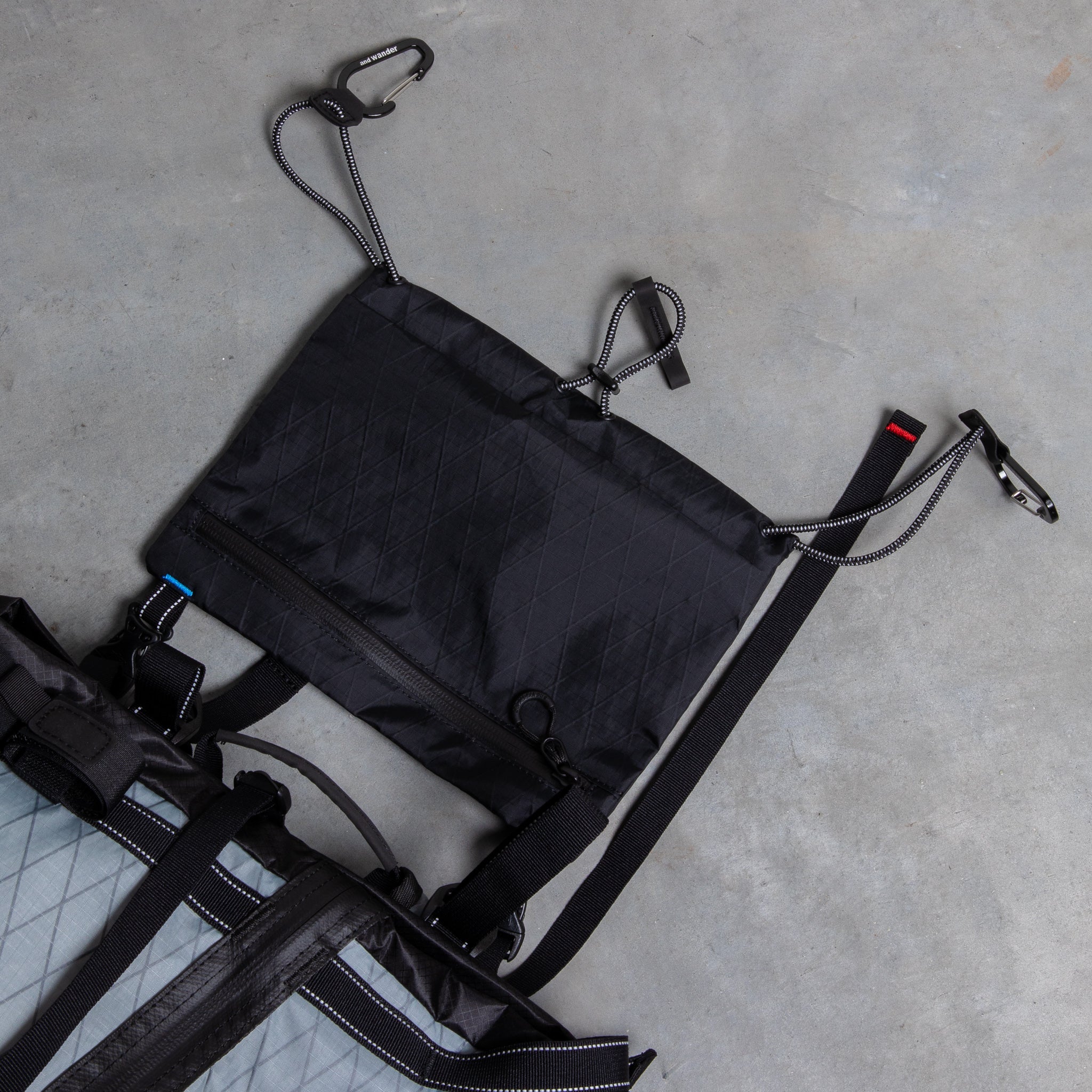 And Wander X-Pac 30L Gray