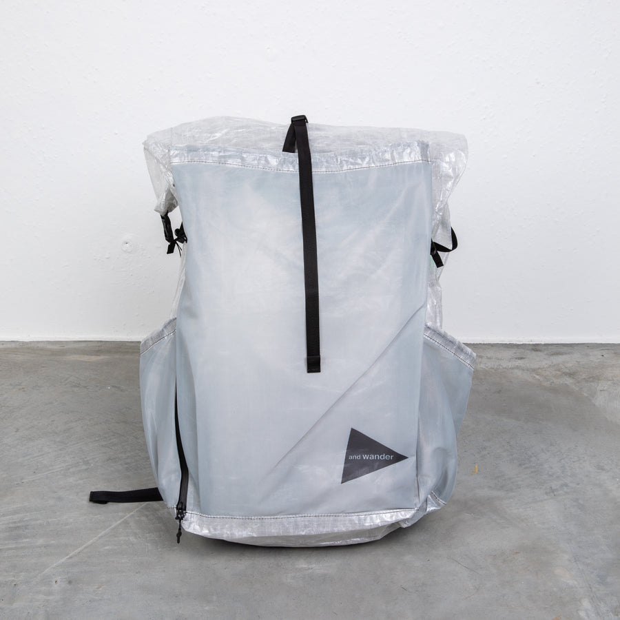 And Wander Dyneema Backpack Off-White – Frans Boone Store