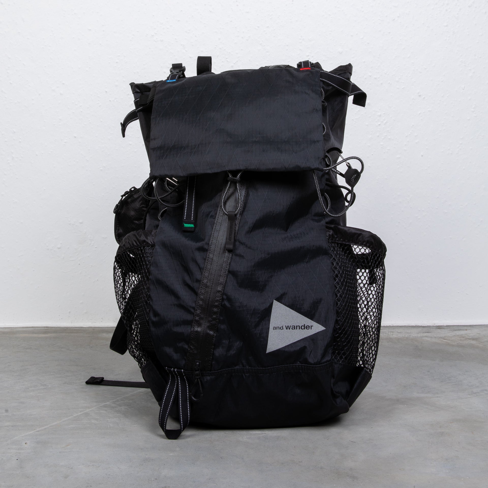 And Wander X-Pac 30L Black – Frans Boone Store 