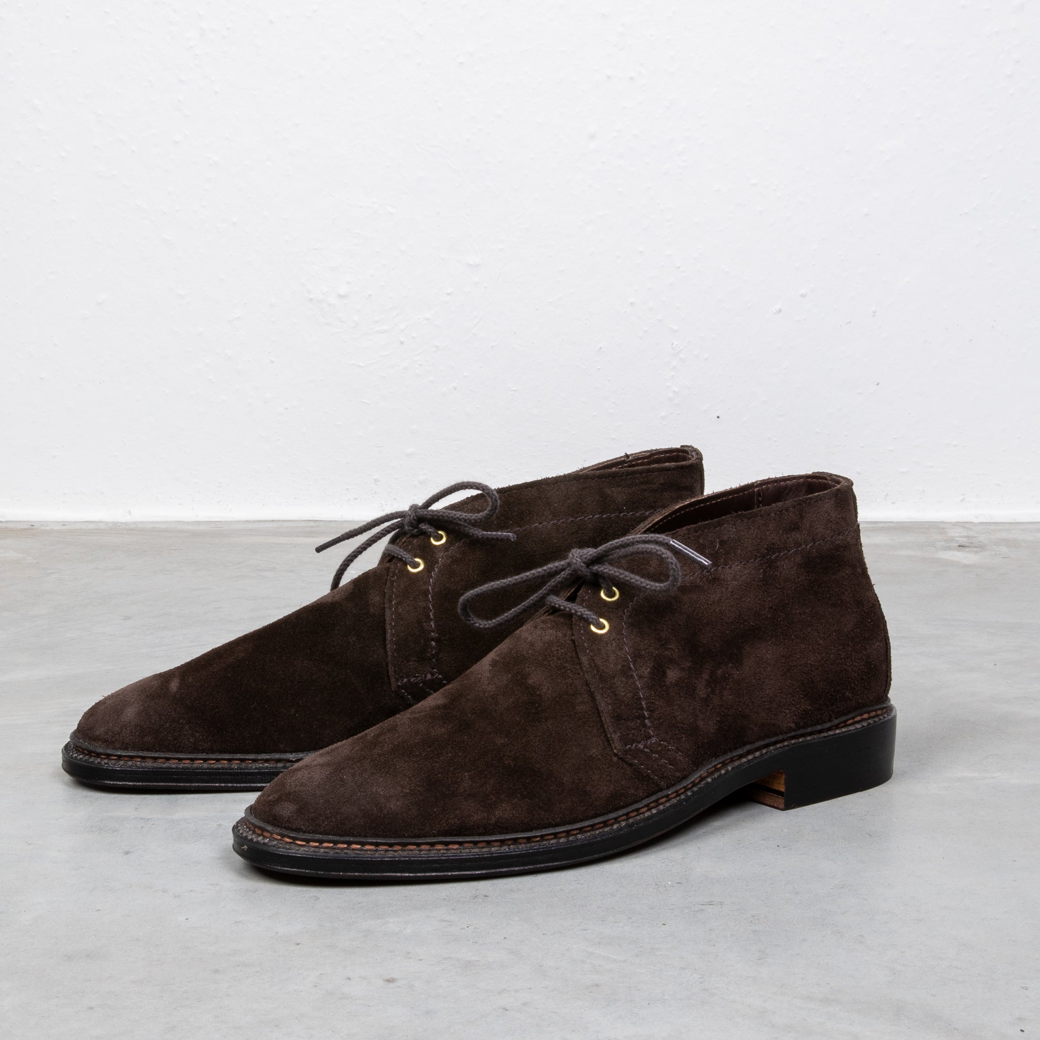 Frans Boone × Alden Chocolate Suede Unlined Chukka