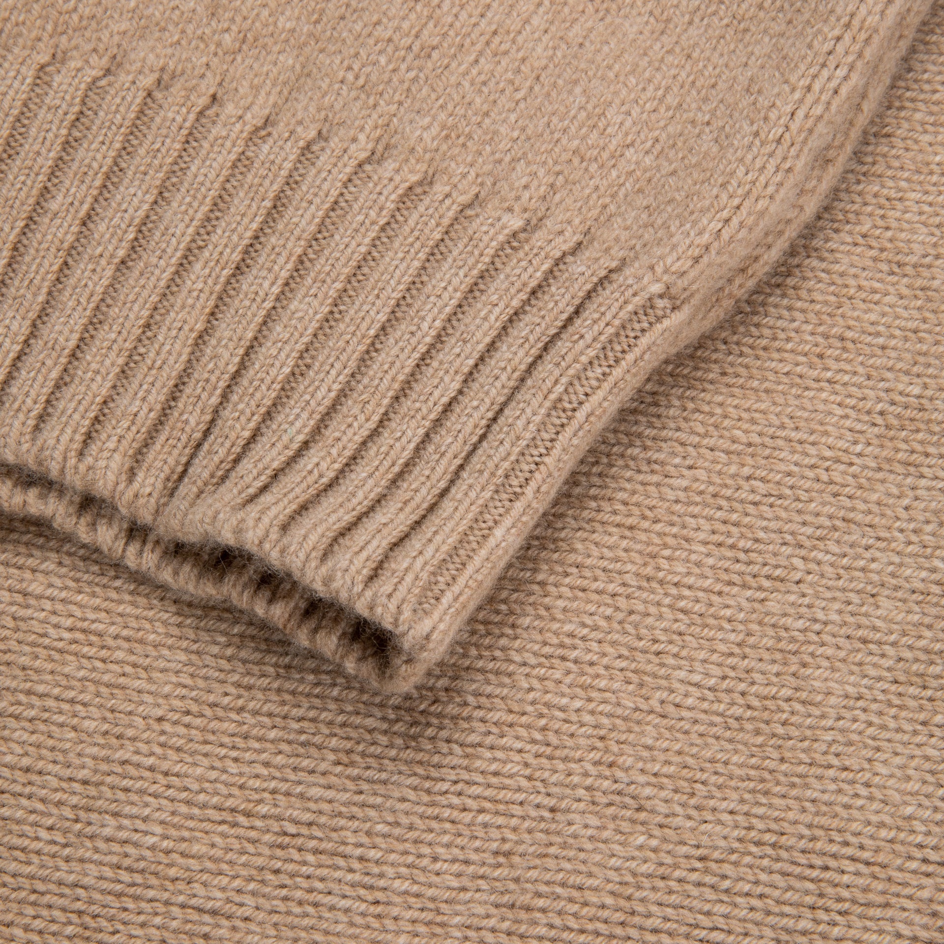 William Lockie x Frans Boone Tip Super Geelong Roll Neck Sandstorm
