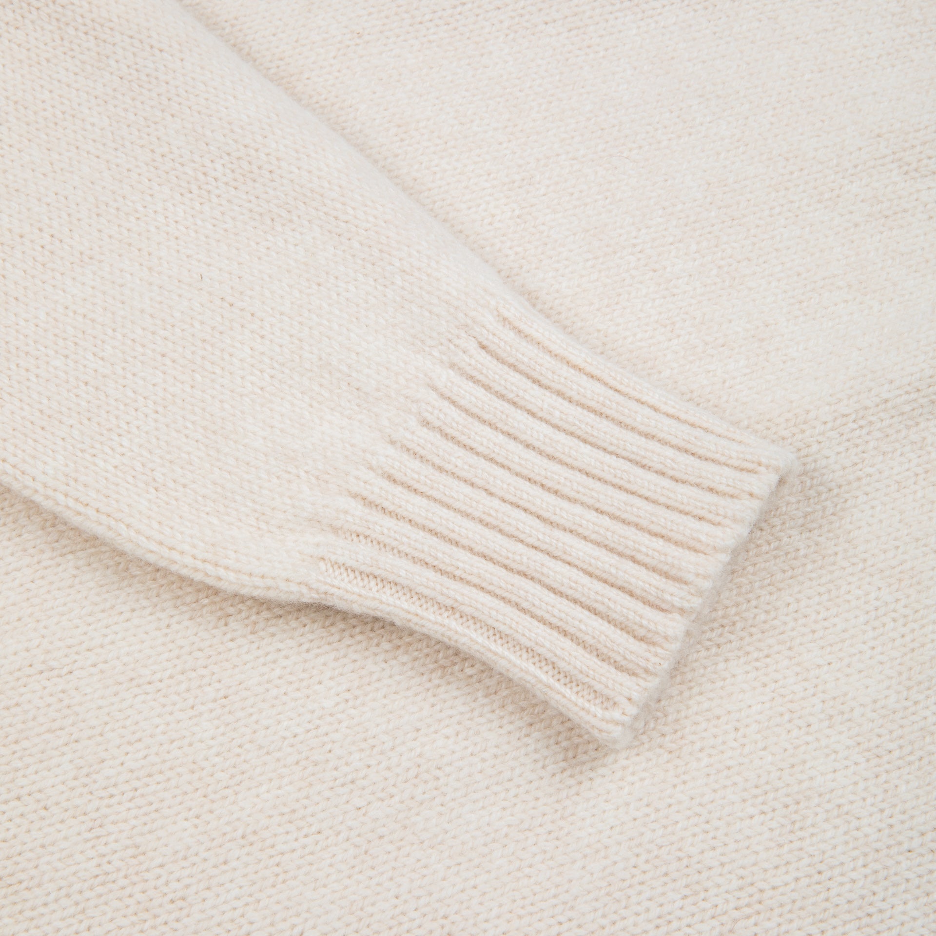 William Lockie x Frans Boone Tip Super Geelong Roll Neck Ivory – Frans ...