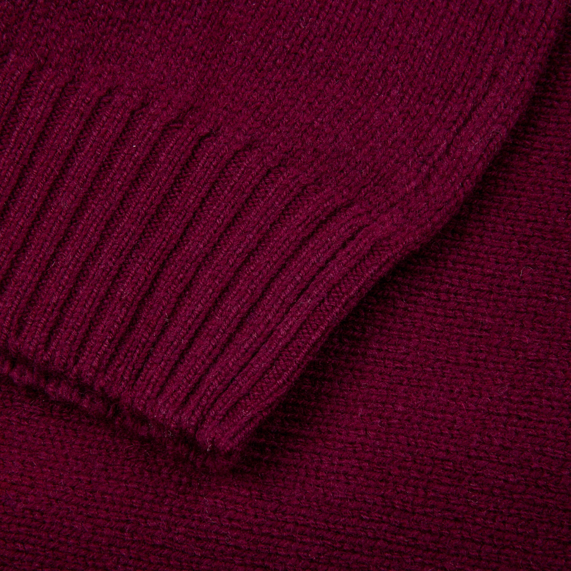 William Lockie x Frans Boone Tip Super Geelong Roll Neck Damson