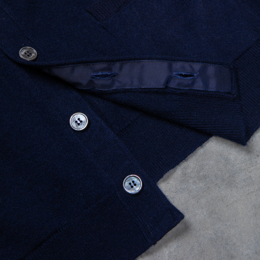 Drumohr Cashmere Gillet con Bottoni Blu Notte