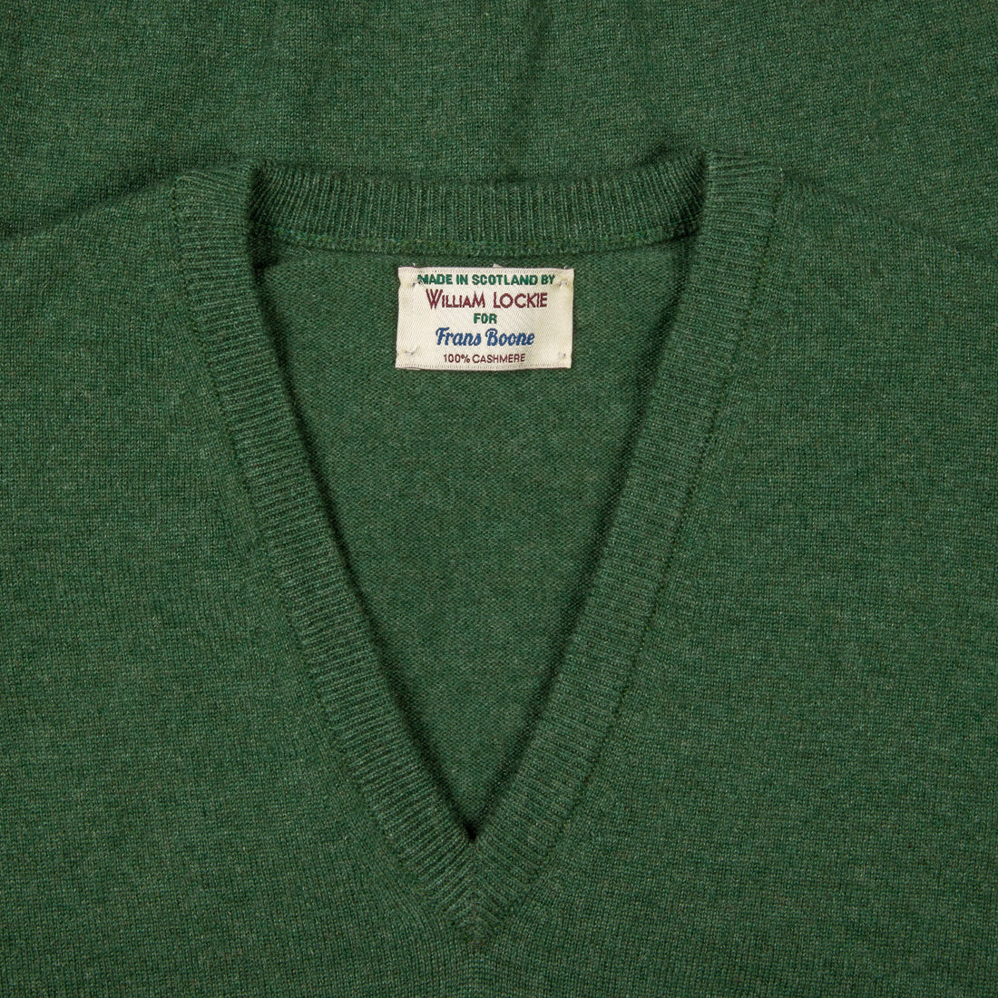 William Lockie Oxton Cashmere V-Neck Serpentine