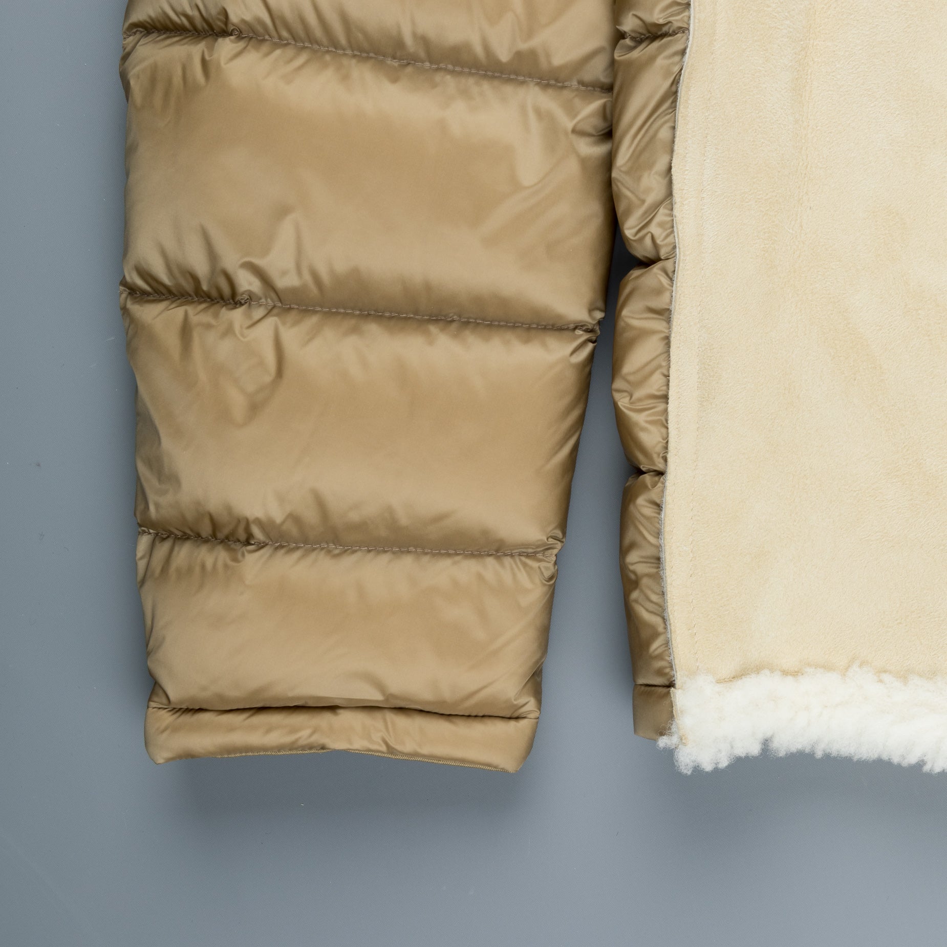 Ten C shearling liner Beige hooded