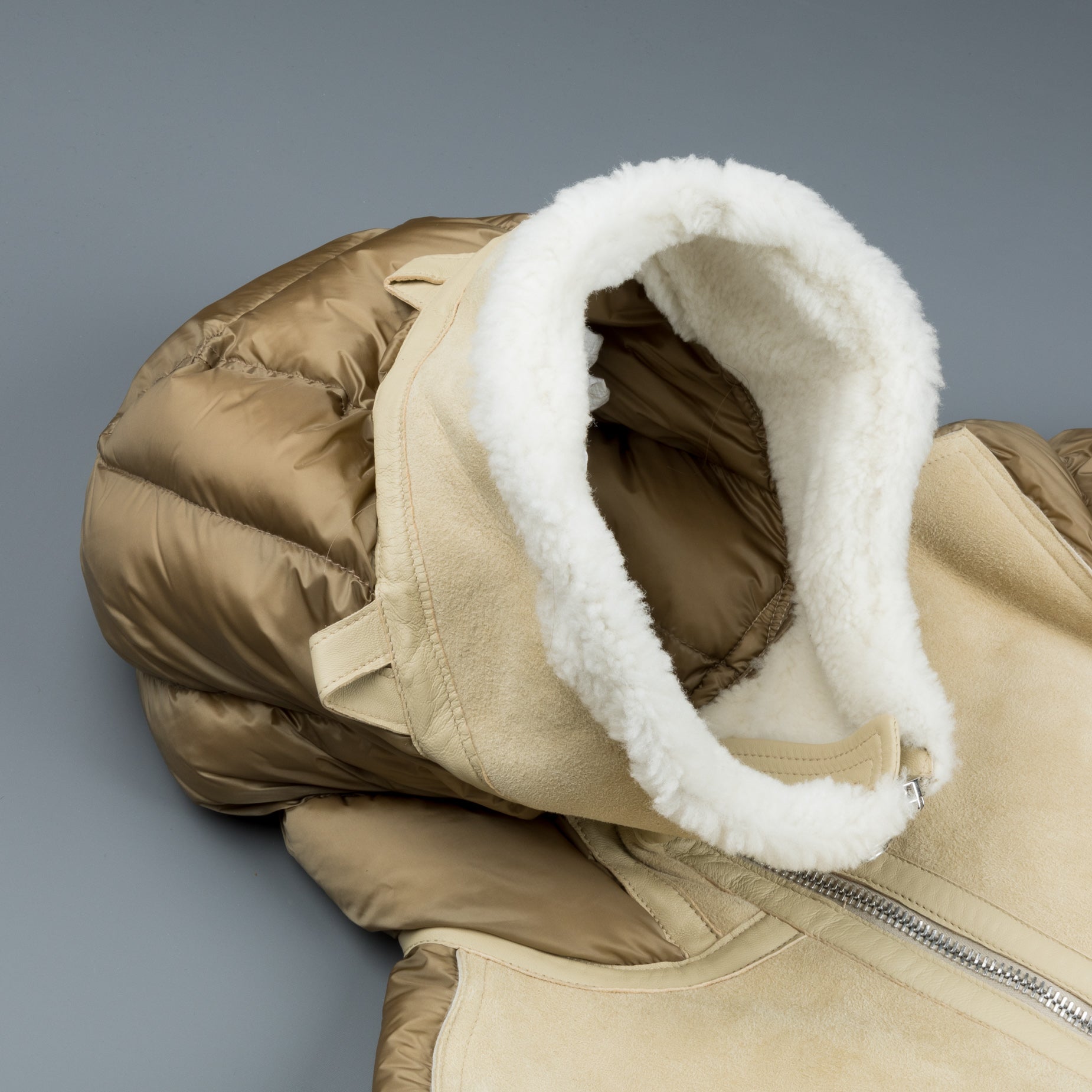 Ten C shearling liner Beige hooded