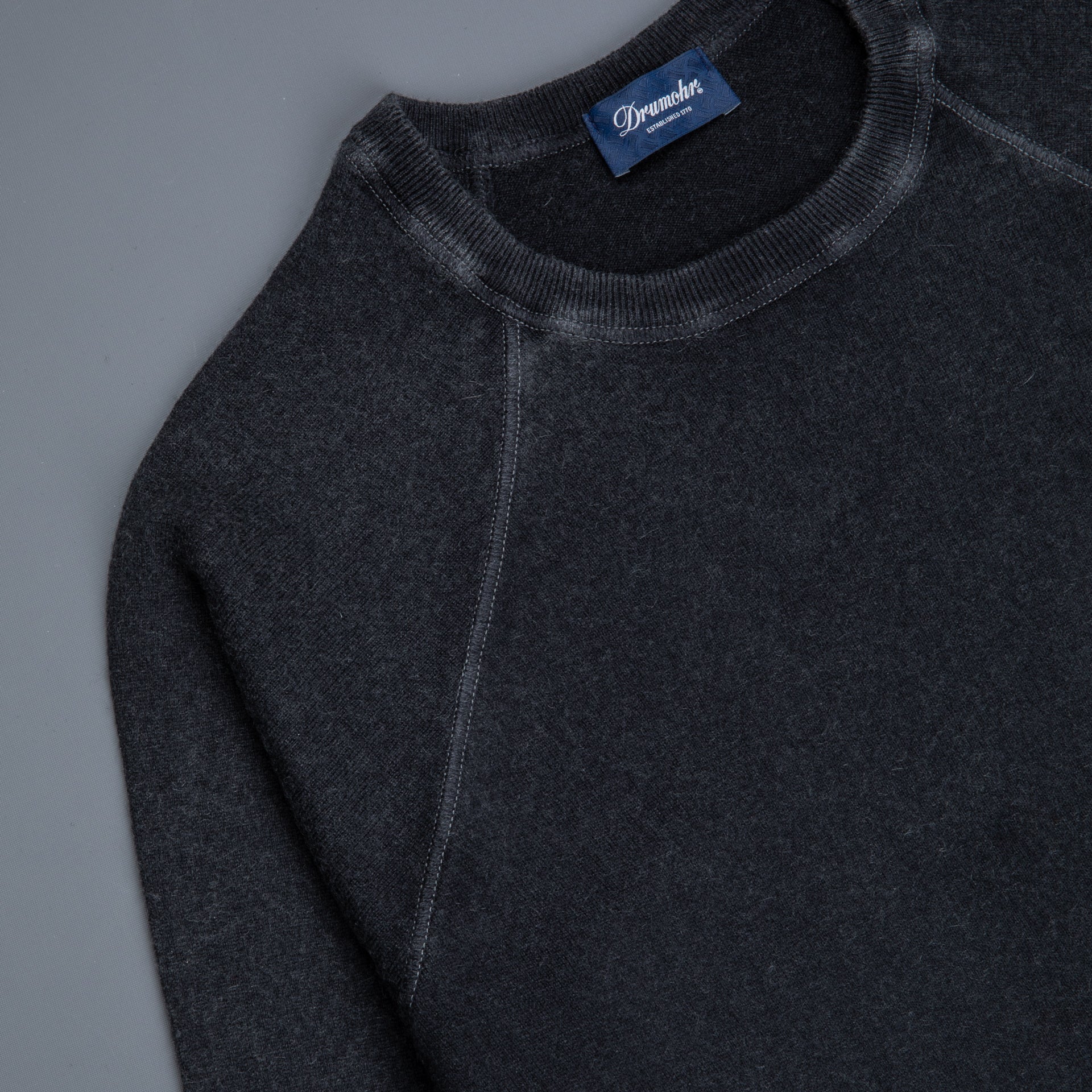 Drumohr Cashmere Sweater Frost Charcoal