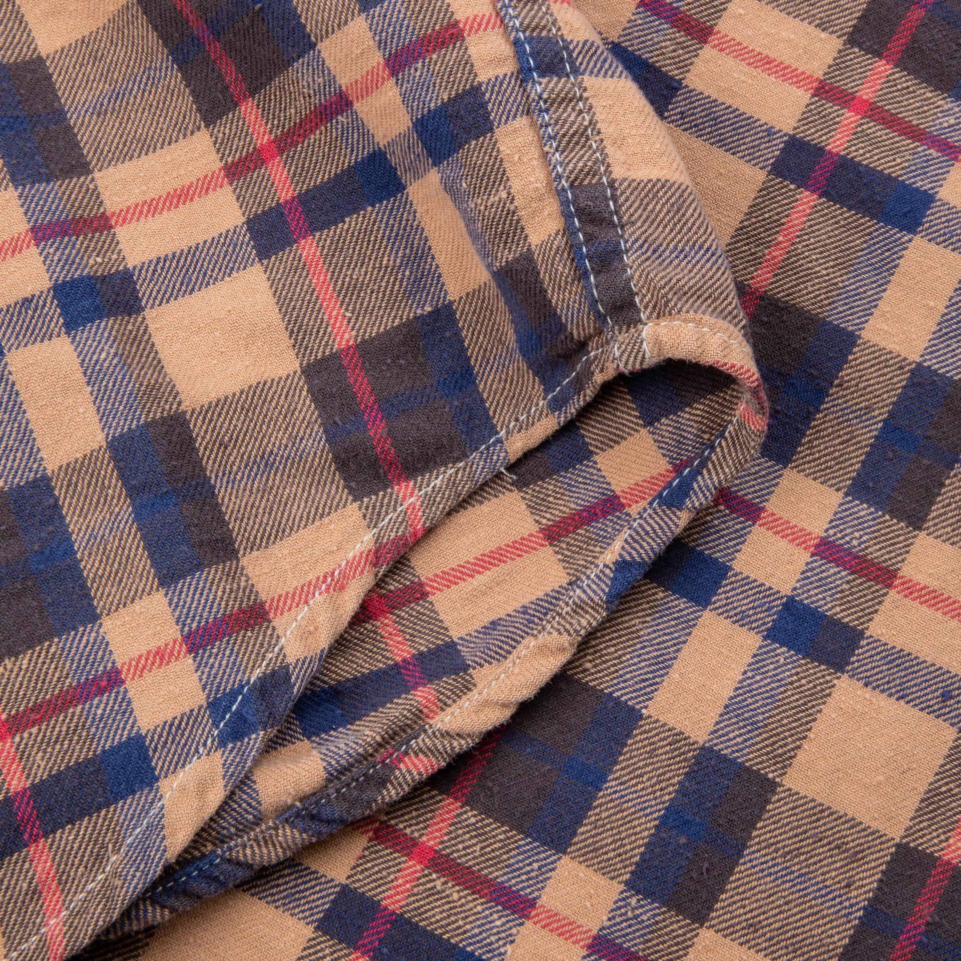 Remi Relief Checked regular shirt Moccha