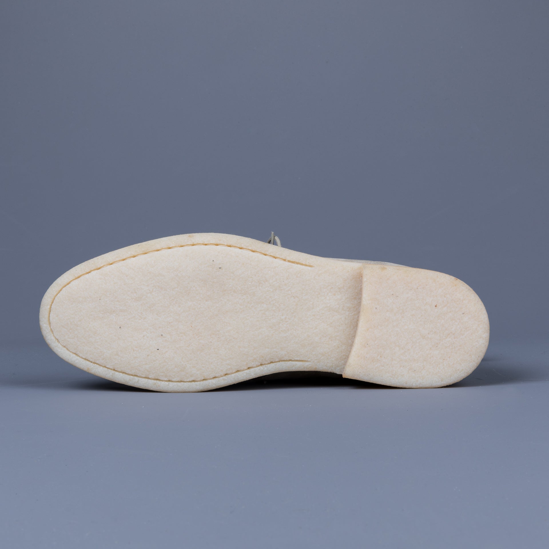 Common Projects Chukka Taupe
