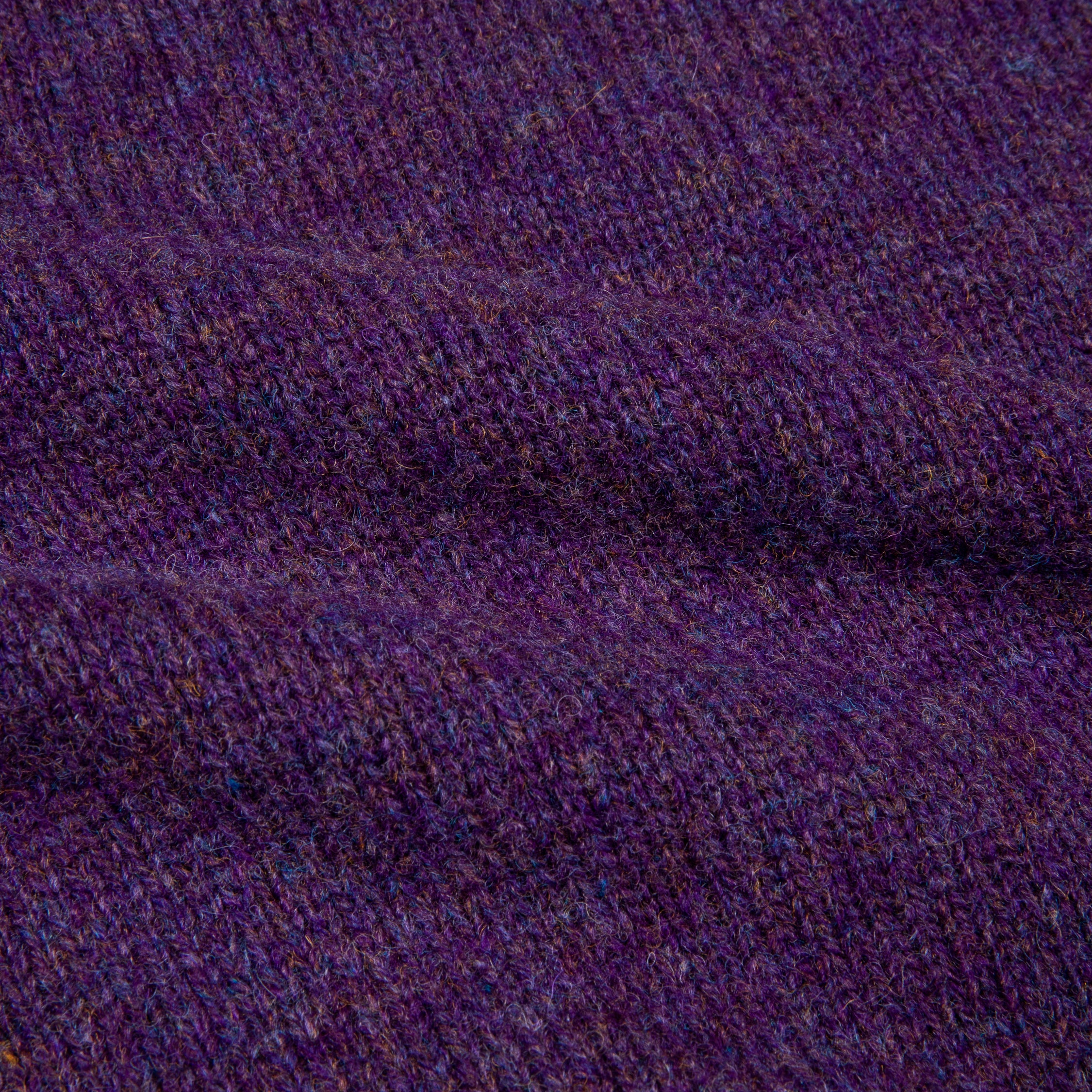 Laurence J. Smith Super Soft Seamless Crew Neck Pullover Royal Violet