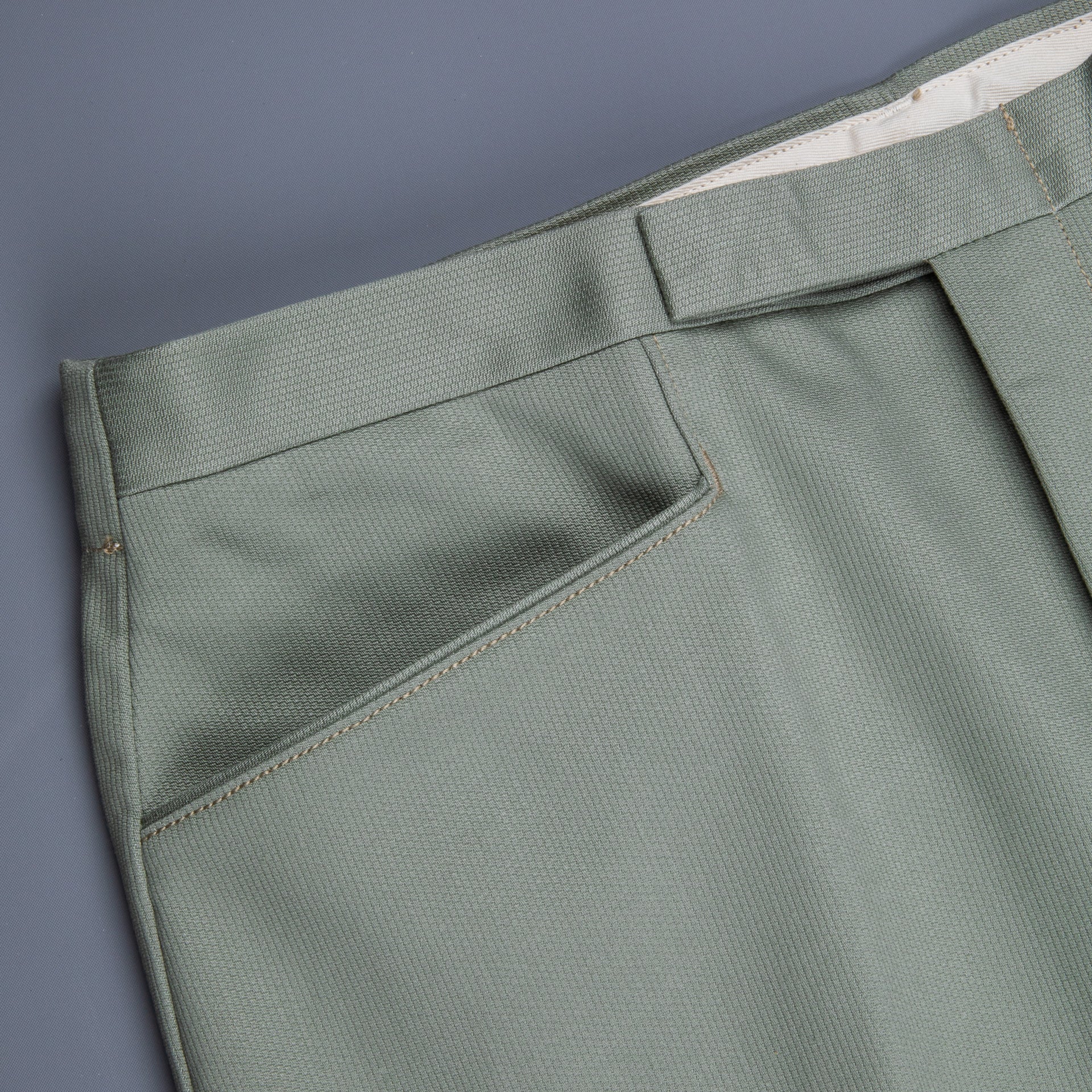 The Real McCoy&#39;s Belted Waistband Plain Stitch Pique Pants Sage