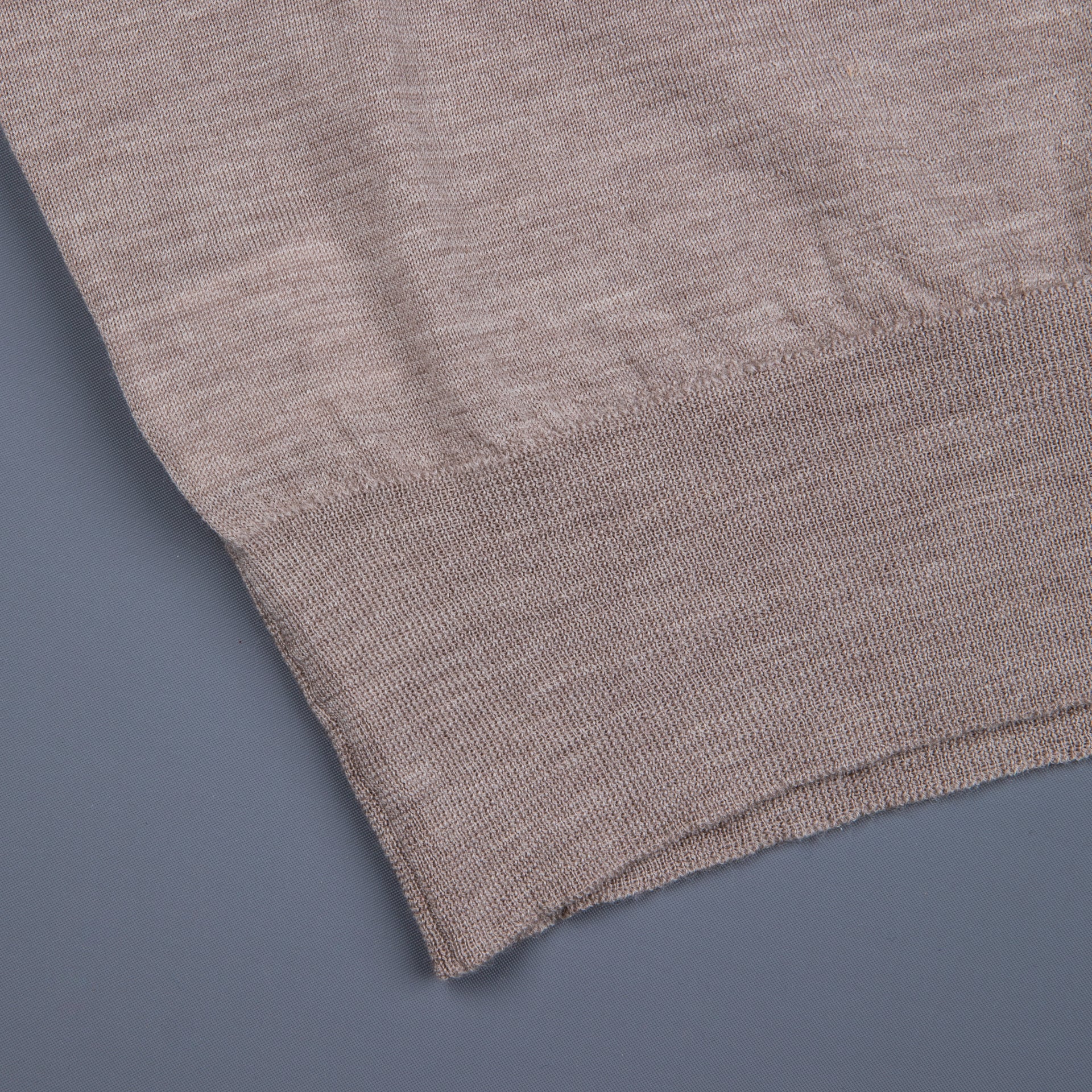 William Lockie x Frans Boone 30 gauge Loro Piana Merino&#39;s Crew Neck Oatmeal