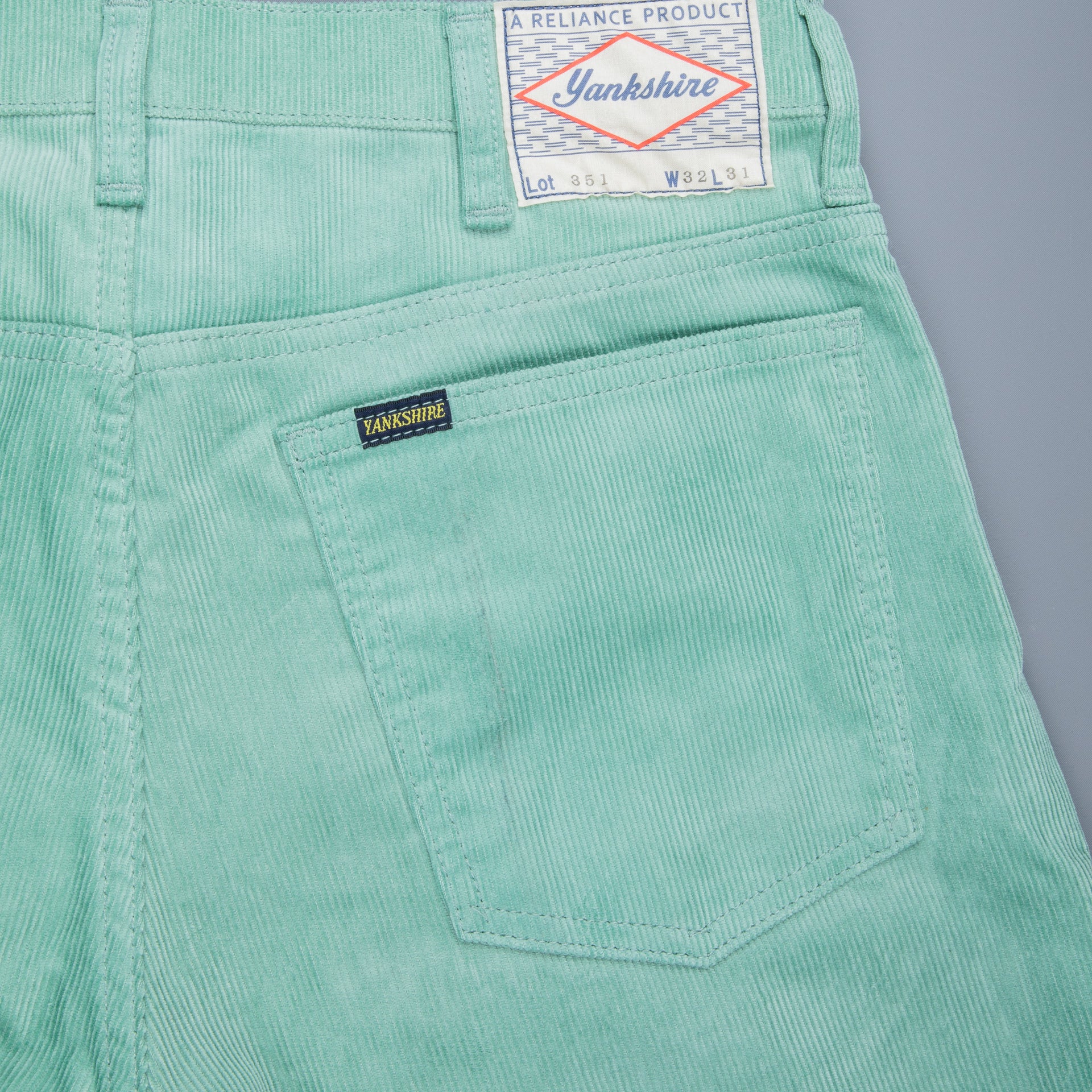 Big Yank - Yankshire 351 jean corduroy mint