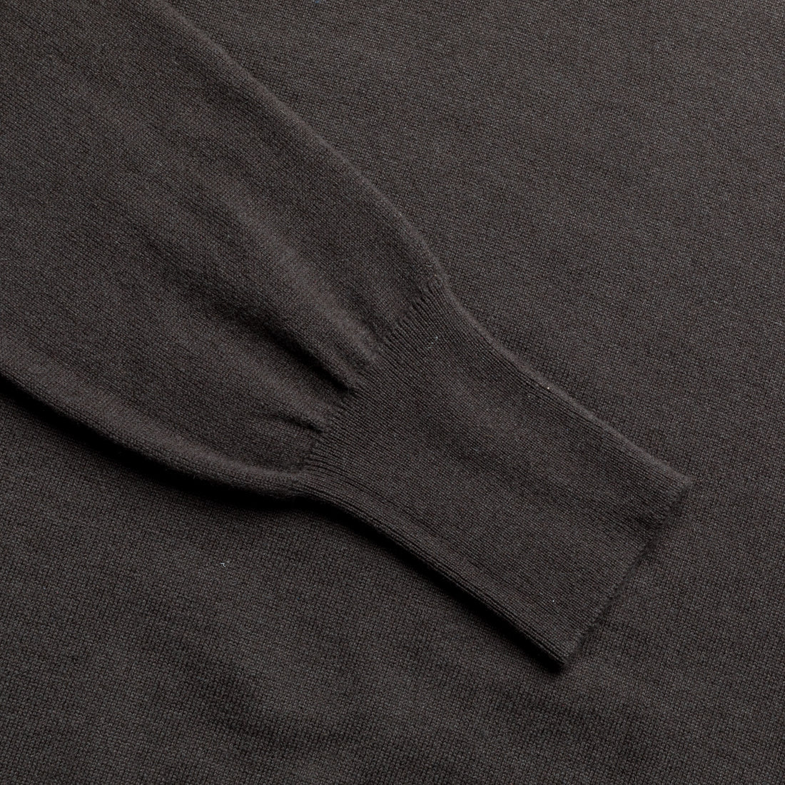 William Lockie Oxton Cashmere V-Neck Scout