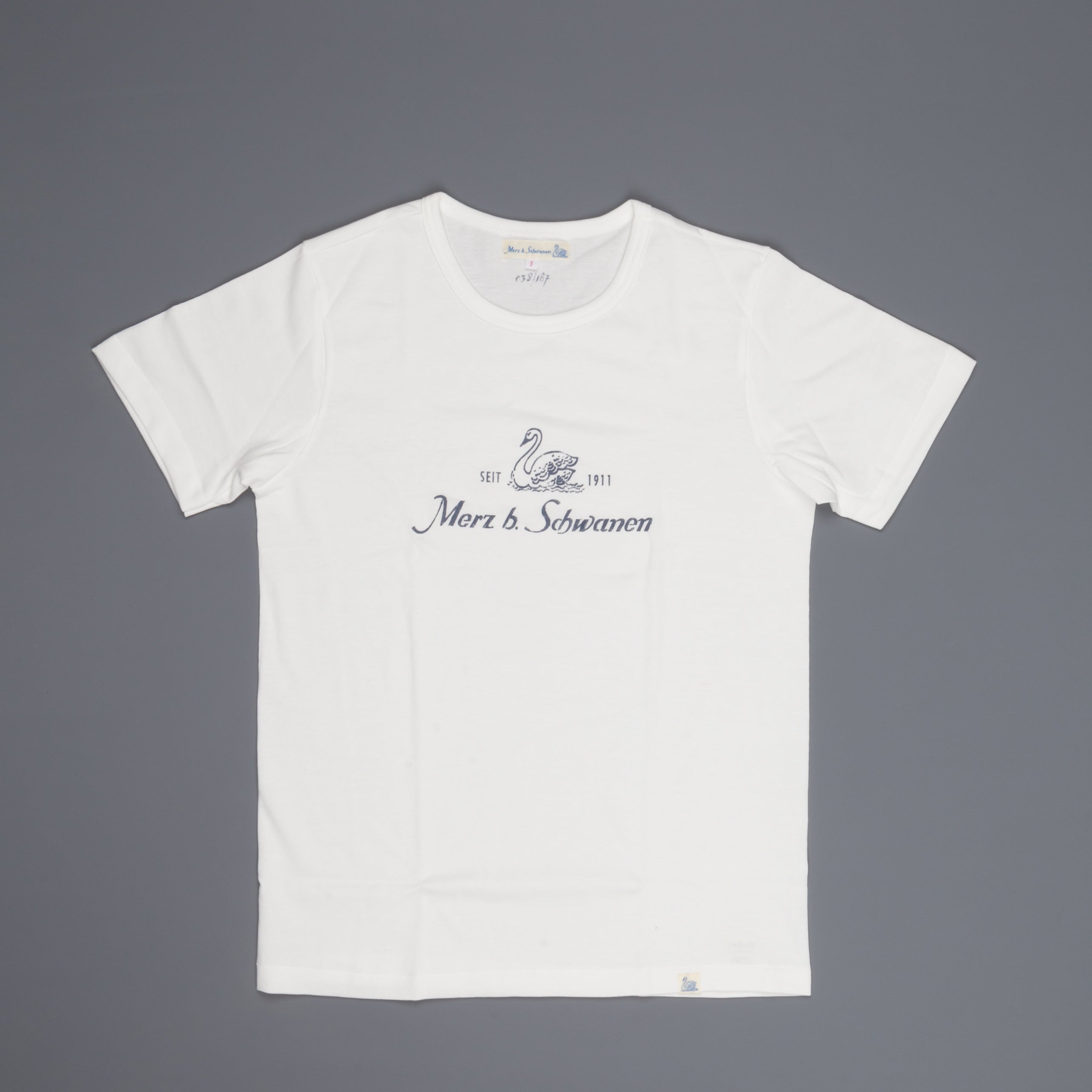 Merz b Schwanen 215 White Crew Neck Tee 1/4 slv. Indigo Print