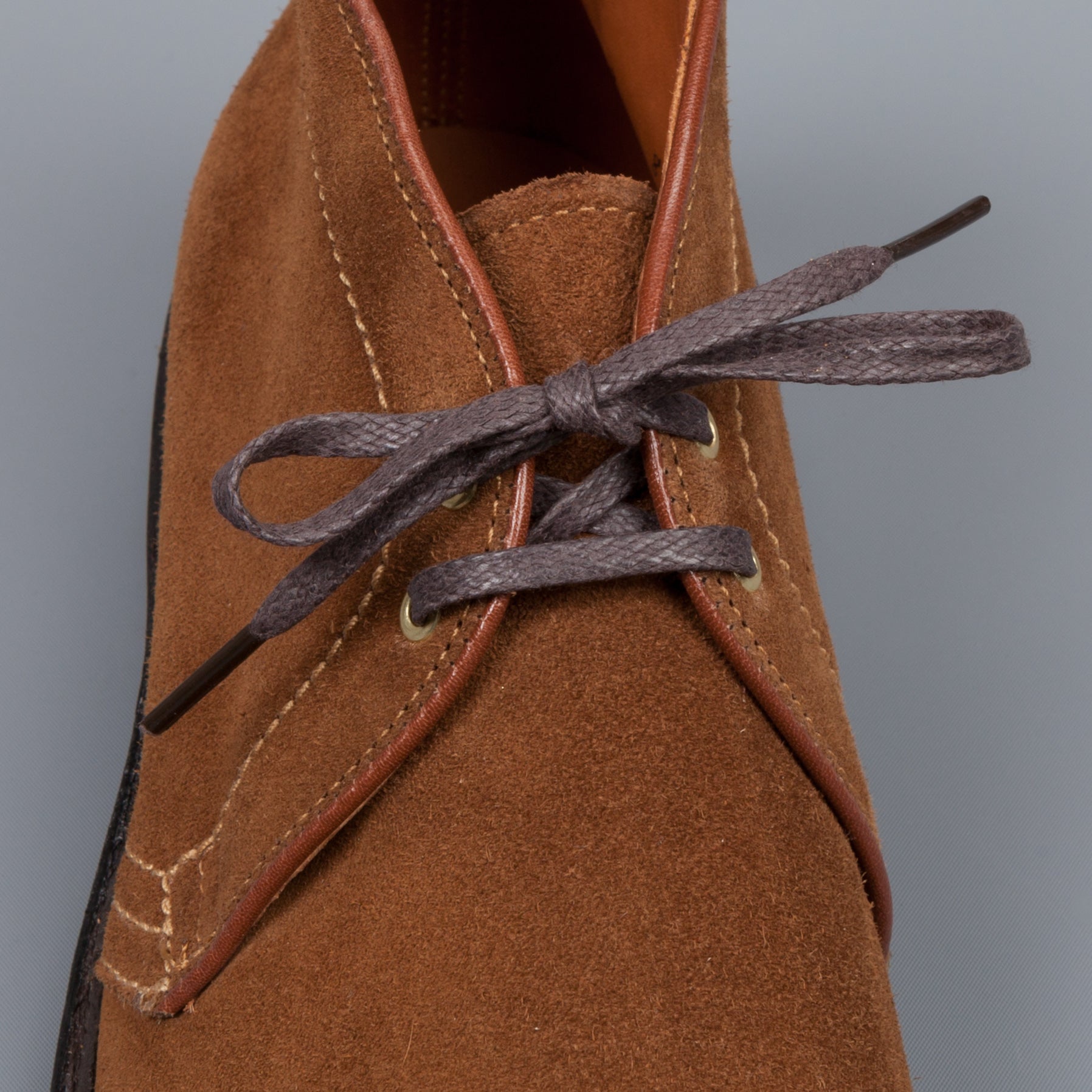 Alden snuff suede chukka on commando sole