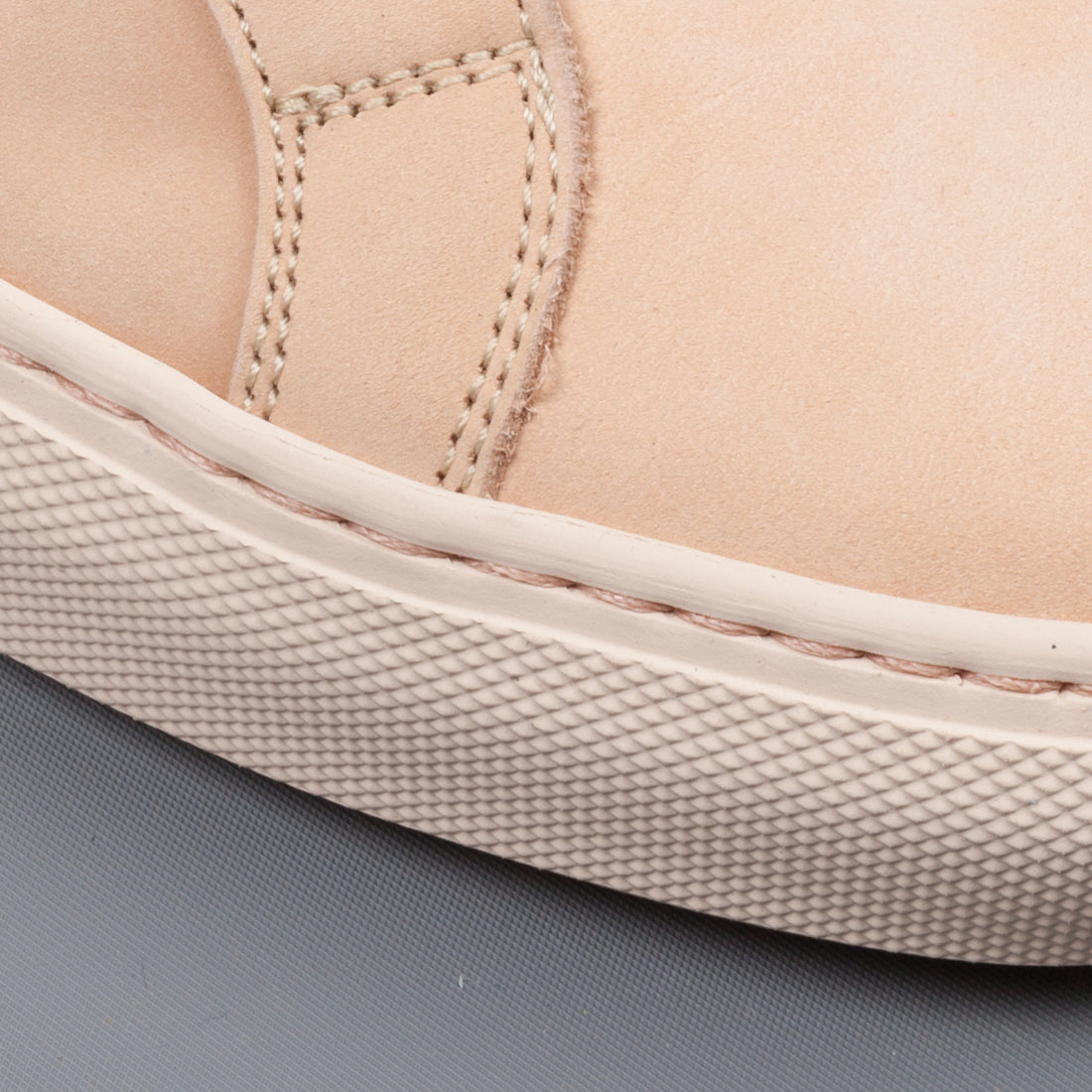Common Projects Original Achilles Low Nabuck Nude
