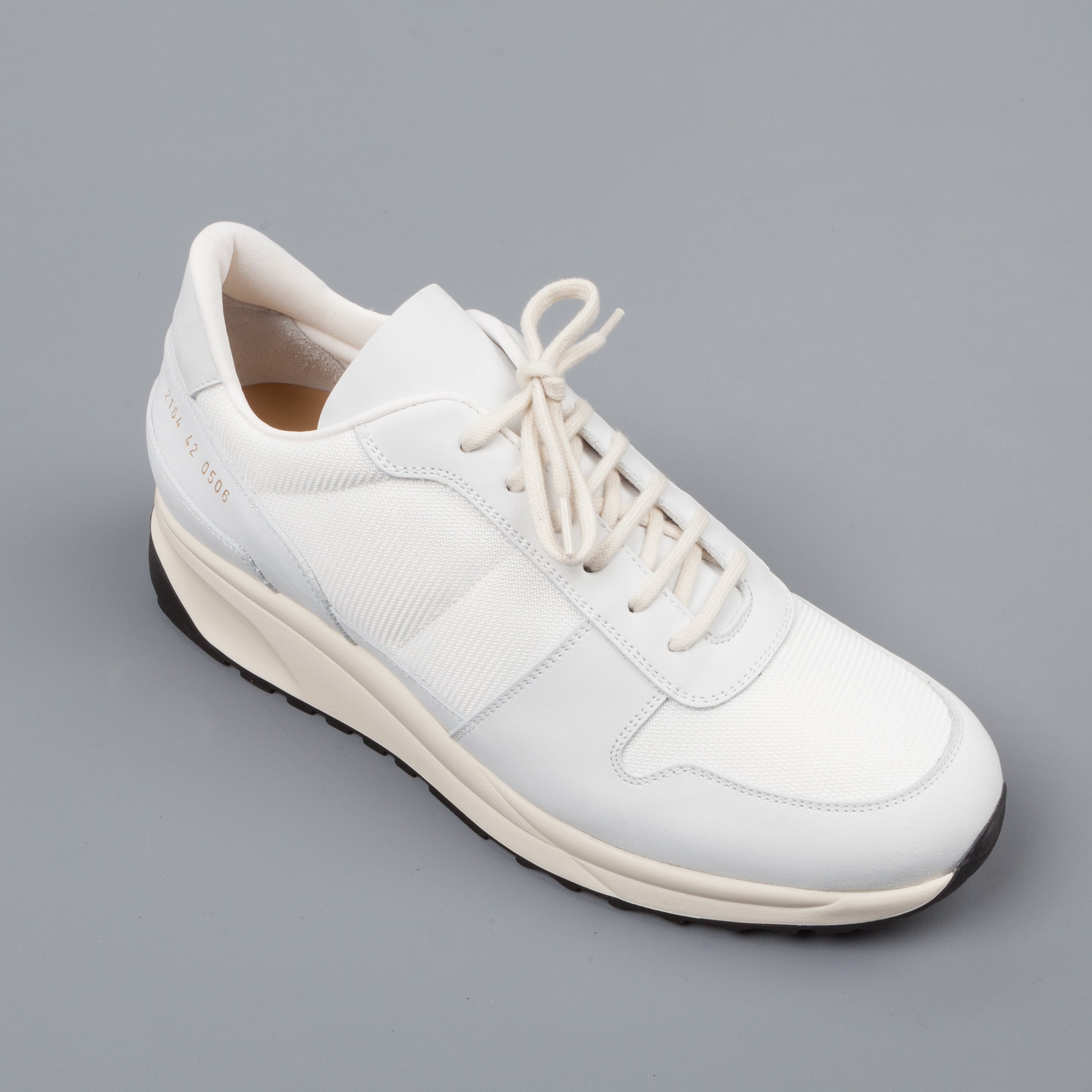Common projects track vintage white clearance