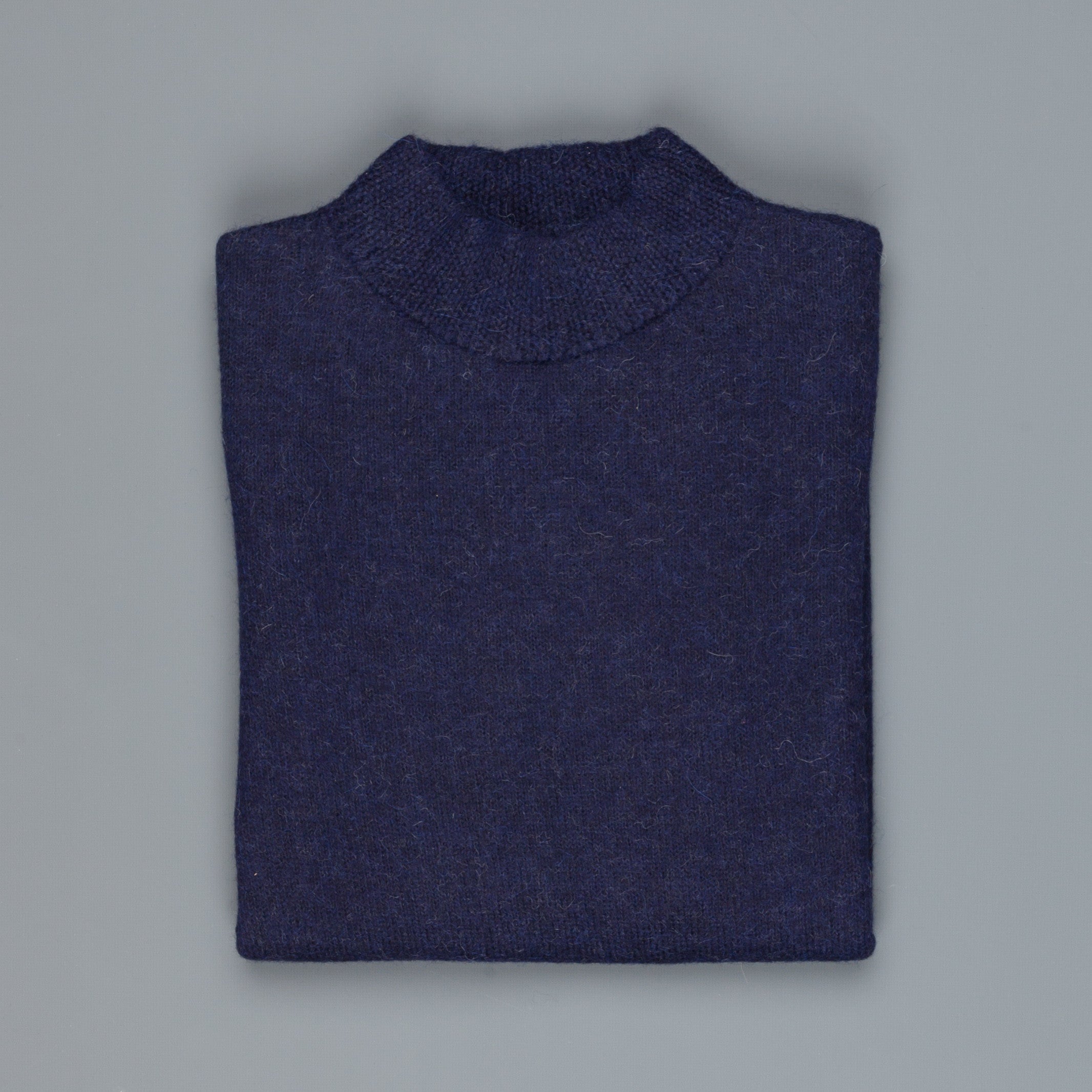 The Elder Statesman Alpaca Lightweight Call her crew Navy