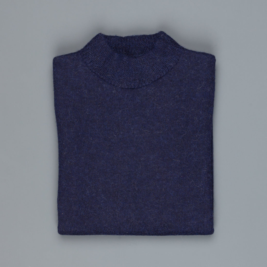The Elder Statesman Alpaca Lightweight Call her crew Navy