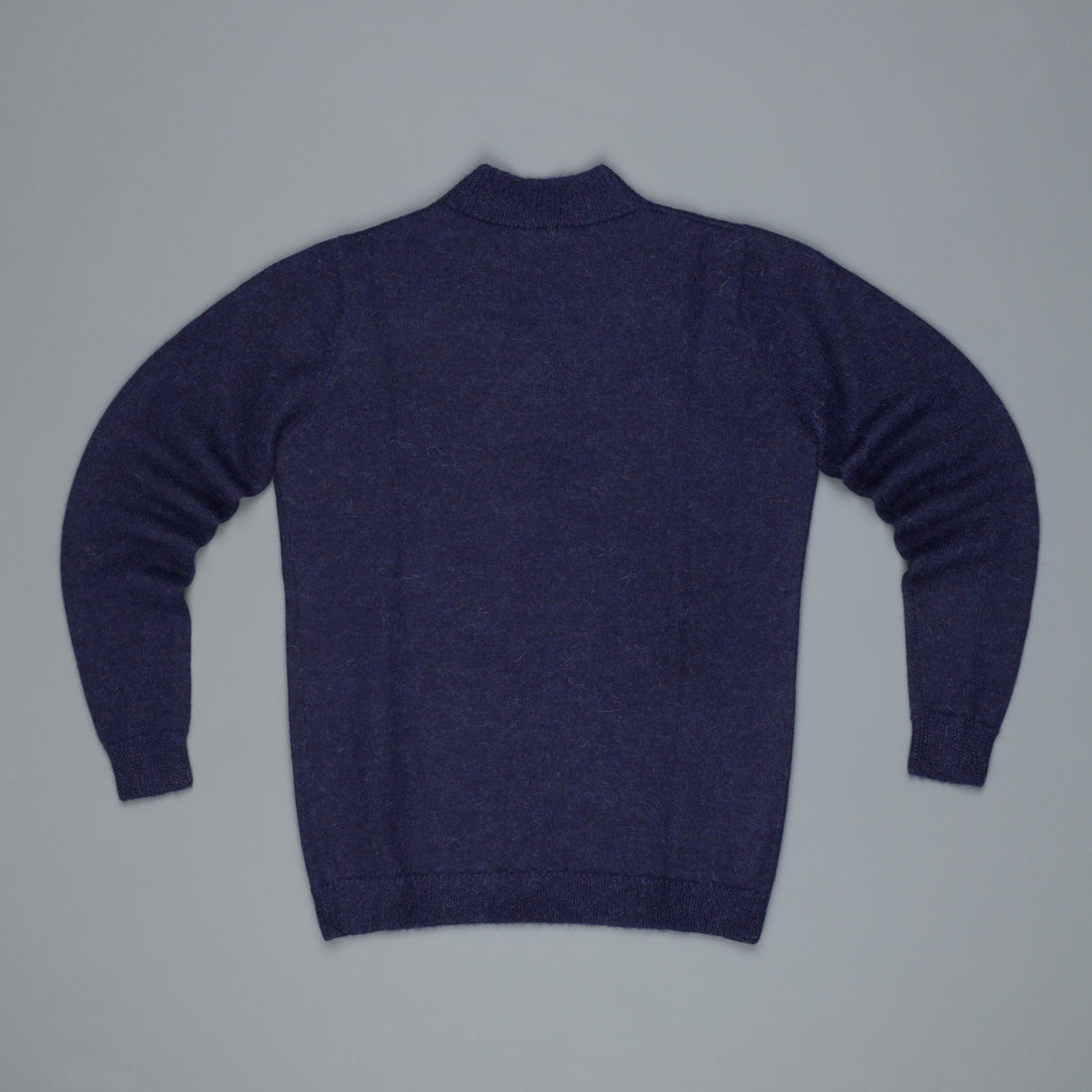 The Elder Statesman Alpaca Lightweight Call her crew Navy
