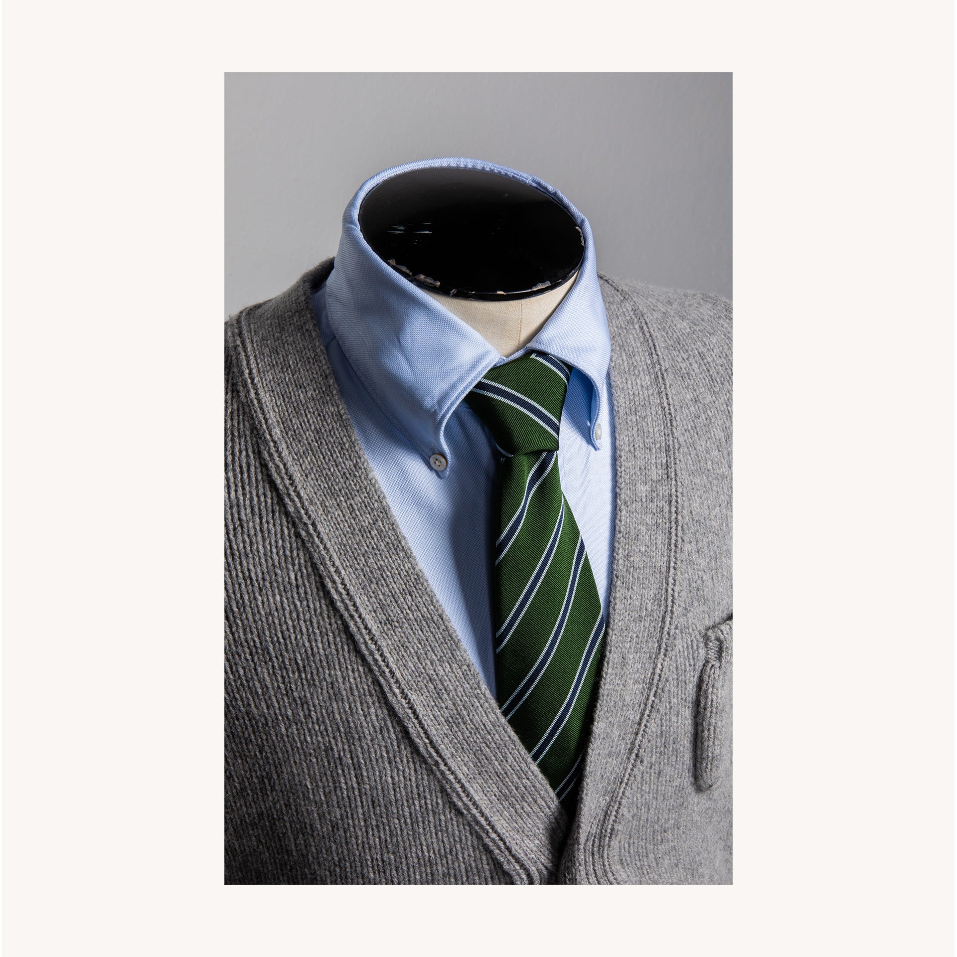 Drakes super repp Regimental tie Oxford and Cambridge Golf