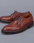 Alden plain toe blucher in brown grained leather on crepe sole