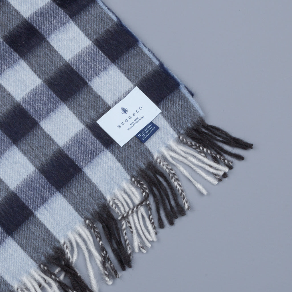 Alex Begg Jura Lambswool Scarf Hillman Navy