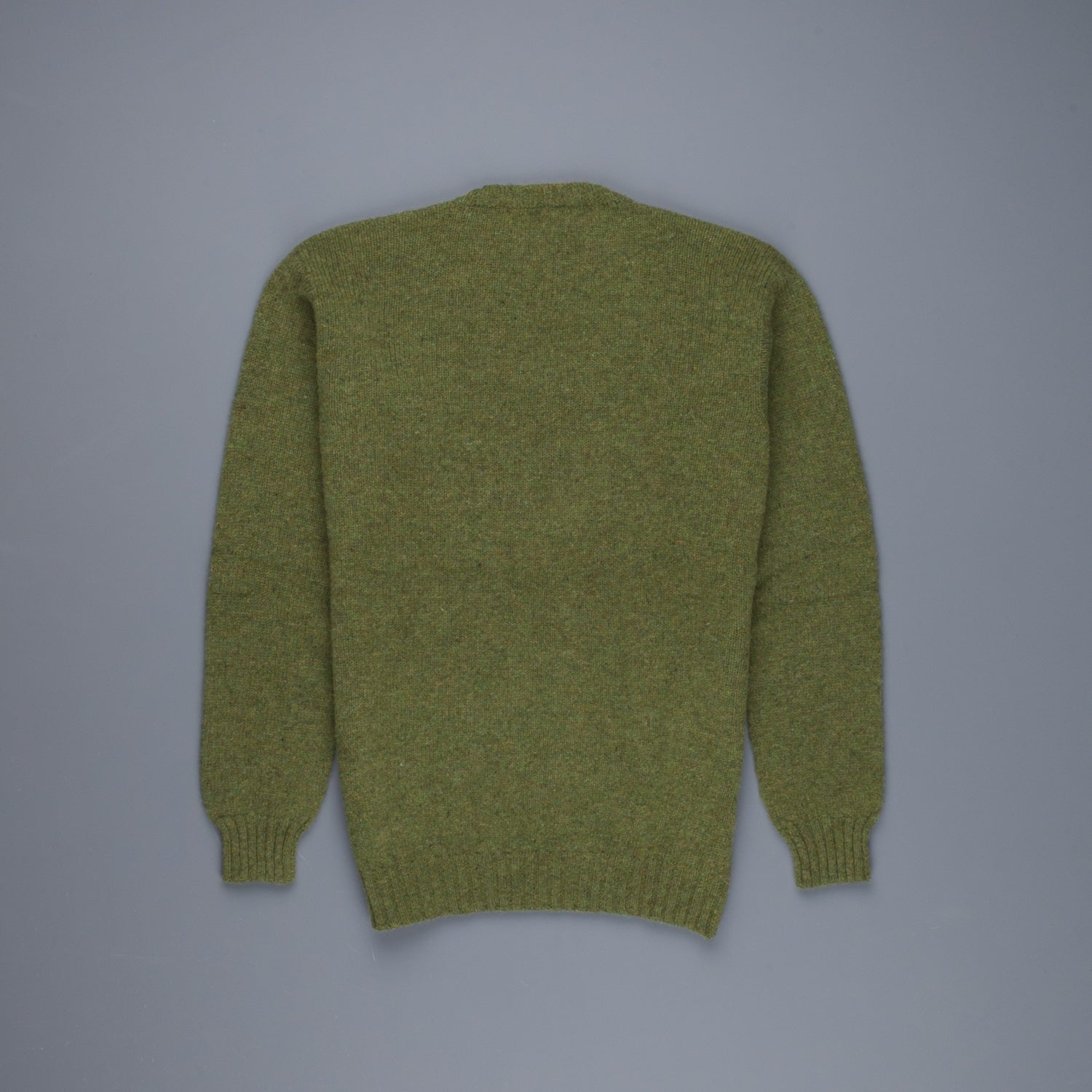 Laurence J. Smith Super soft Seamless Crew Neck Pullover Olive Groove