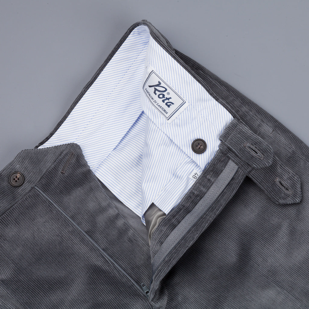 Rota Pantaloni High Rise Regular Fit 14-Wale Corduroy Stretch Grigio