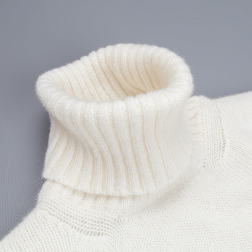 William Lockie Gullan Cashmere Roll Neck Ice White