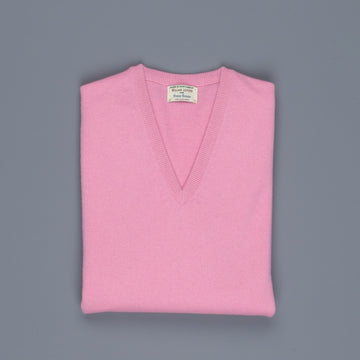 William Lockie Oxton Cashmere V-Neck Mhairi