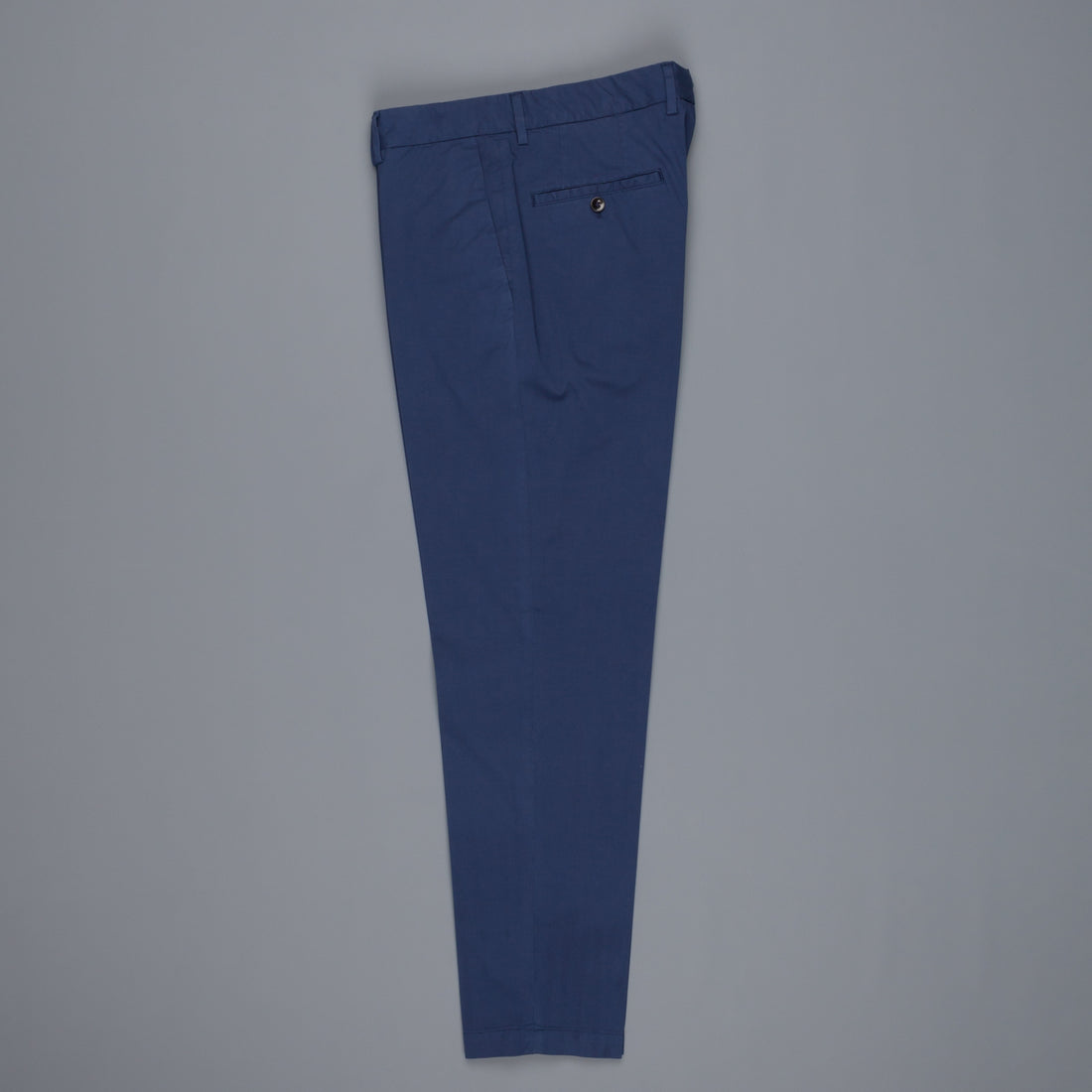 Incotex Venezia model 53 low rise carrot fit Bluette