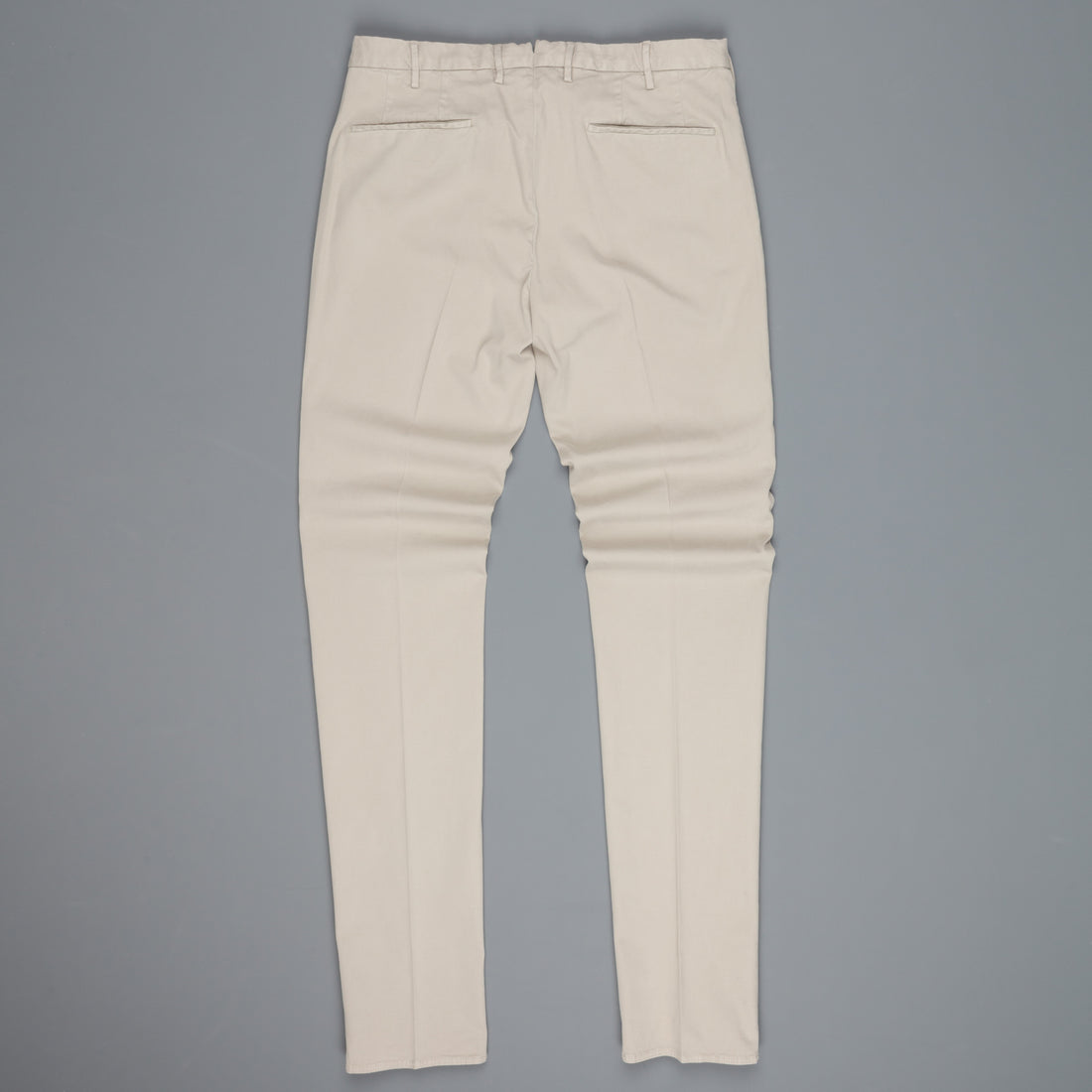 Incotex Venezia model 82 skin fit trico chino pants grigio medio